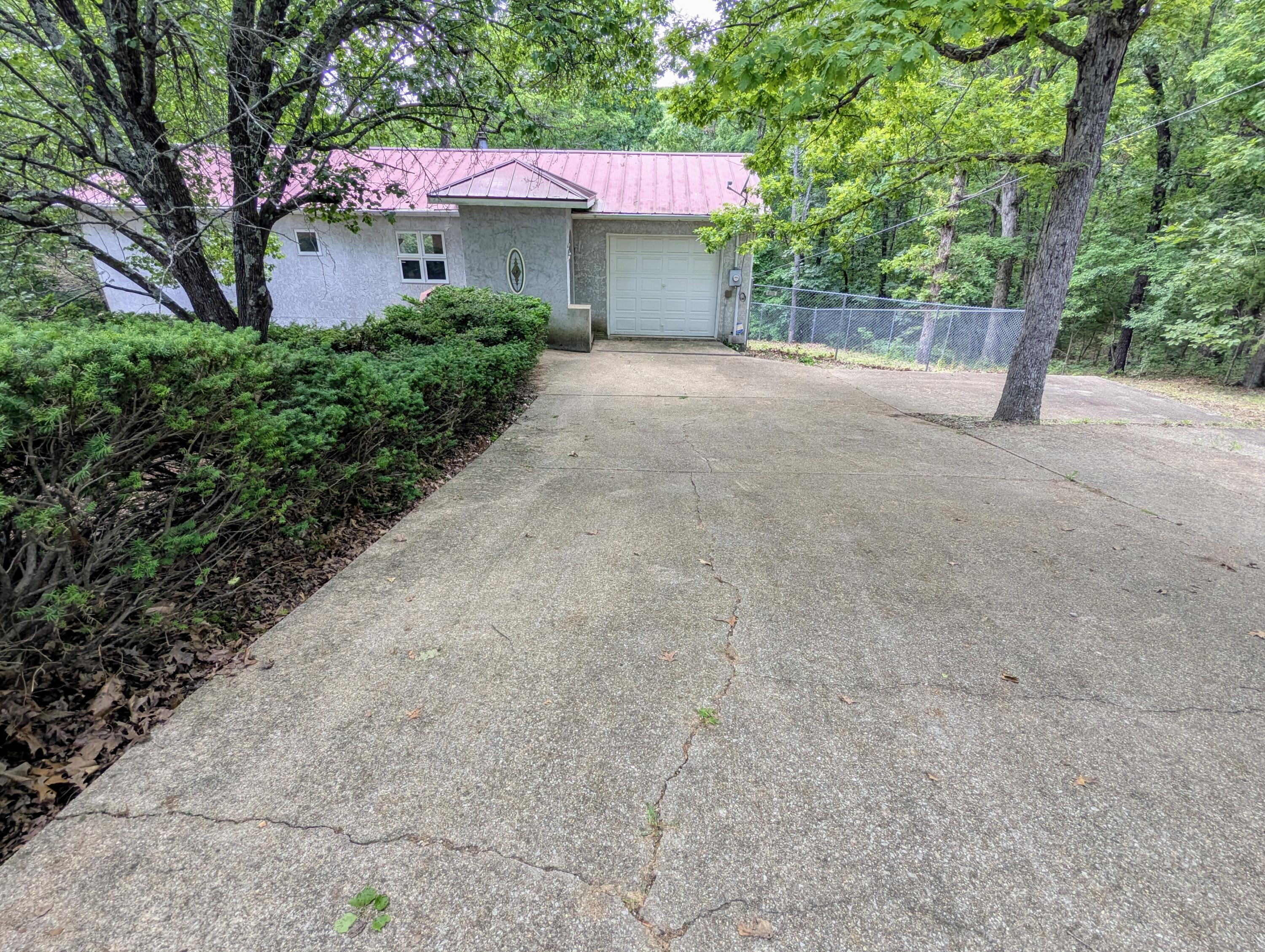 1649 Talking Rocks Road Property Photo 36