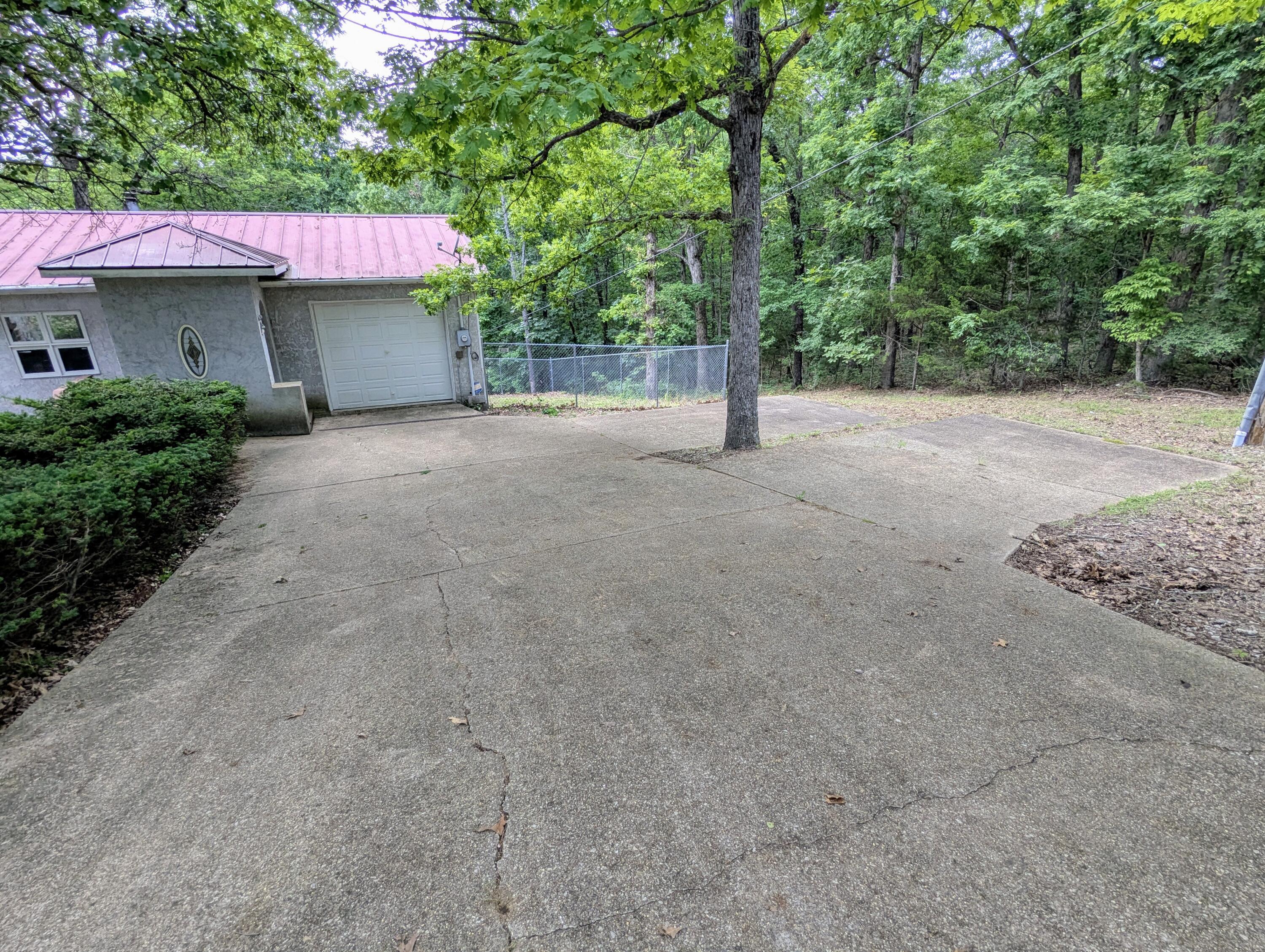 1649 Talking Rocks Road Property Photo 37