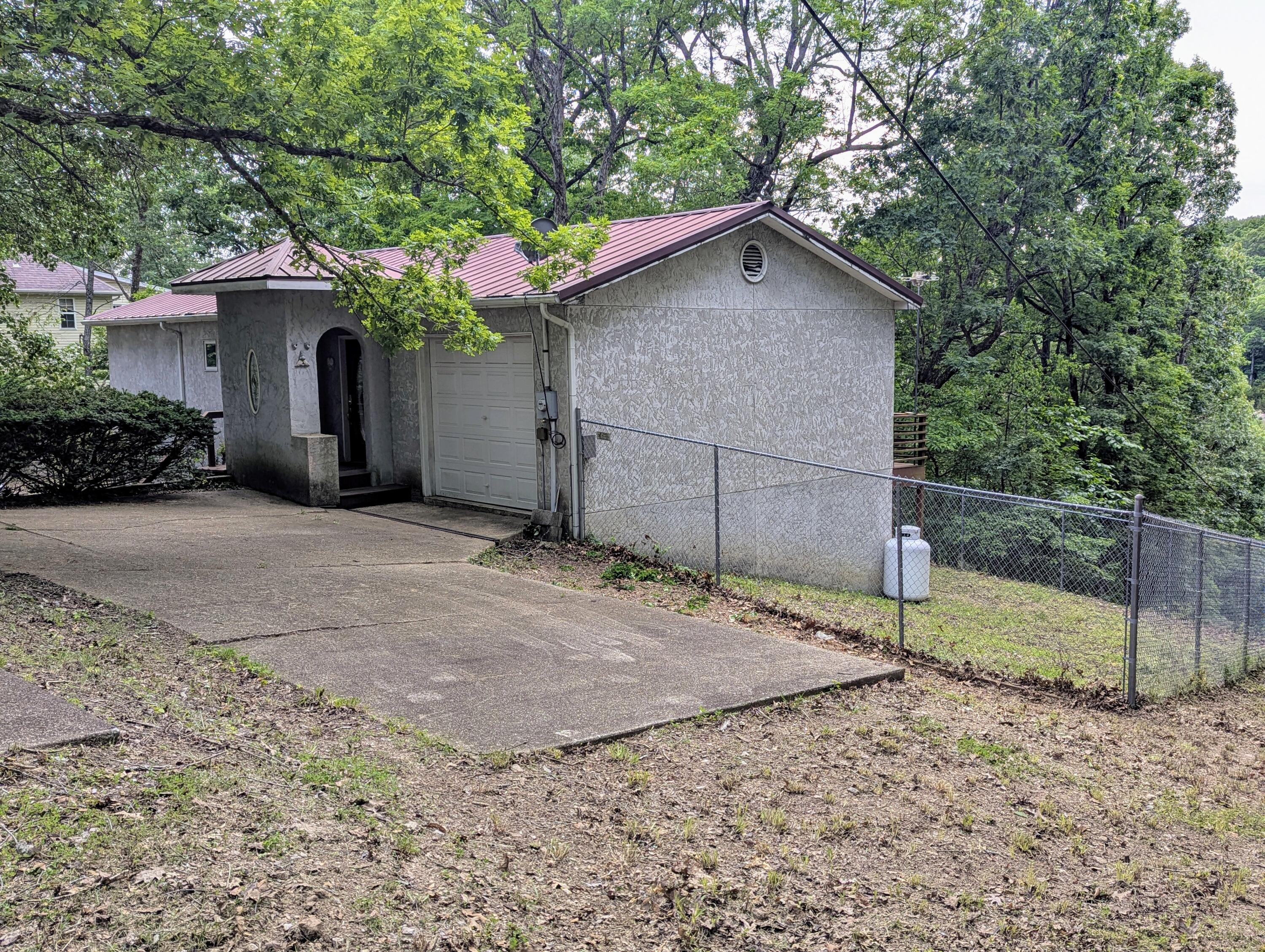 1649 Talking Rocks Road Property Photo 38