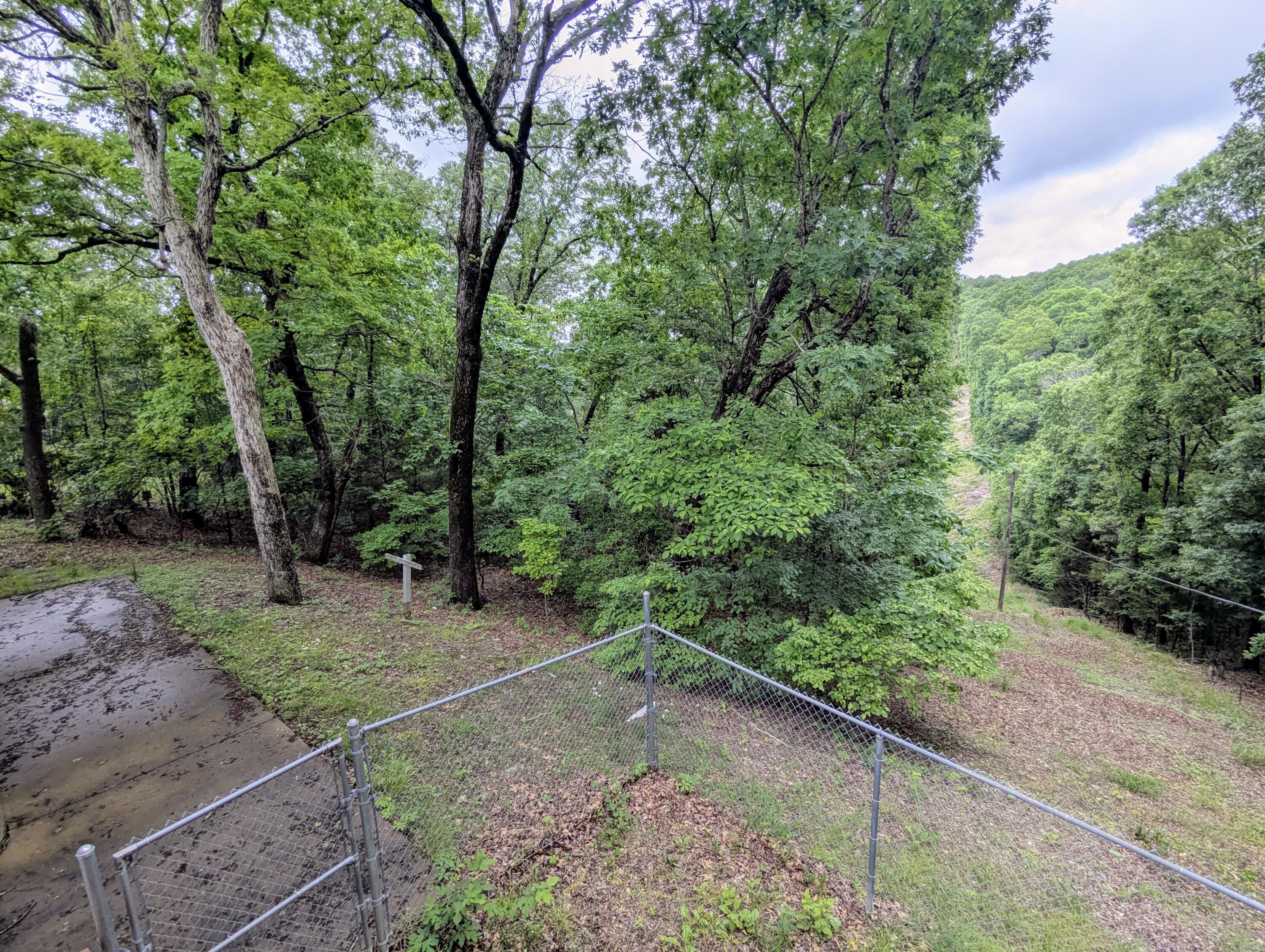 1649 Talking Rocks Road Property Photo 44
