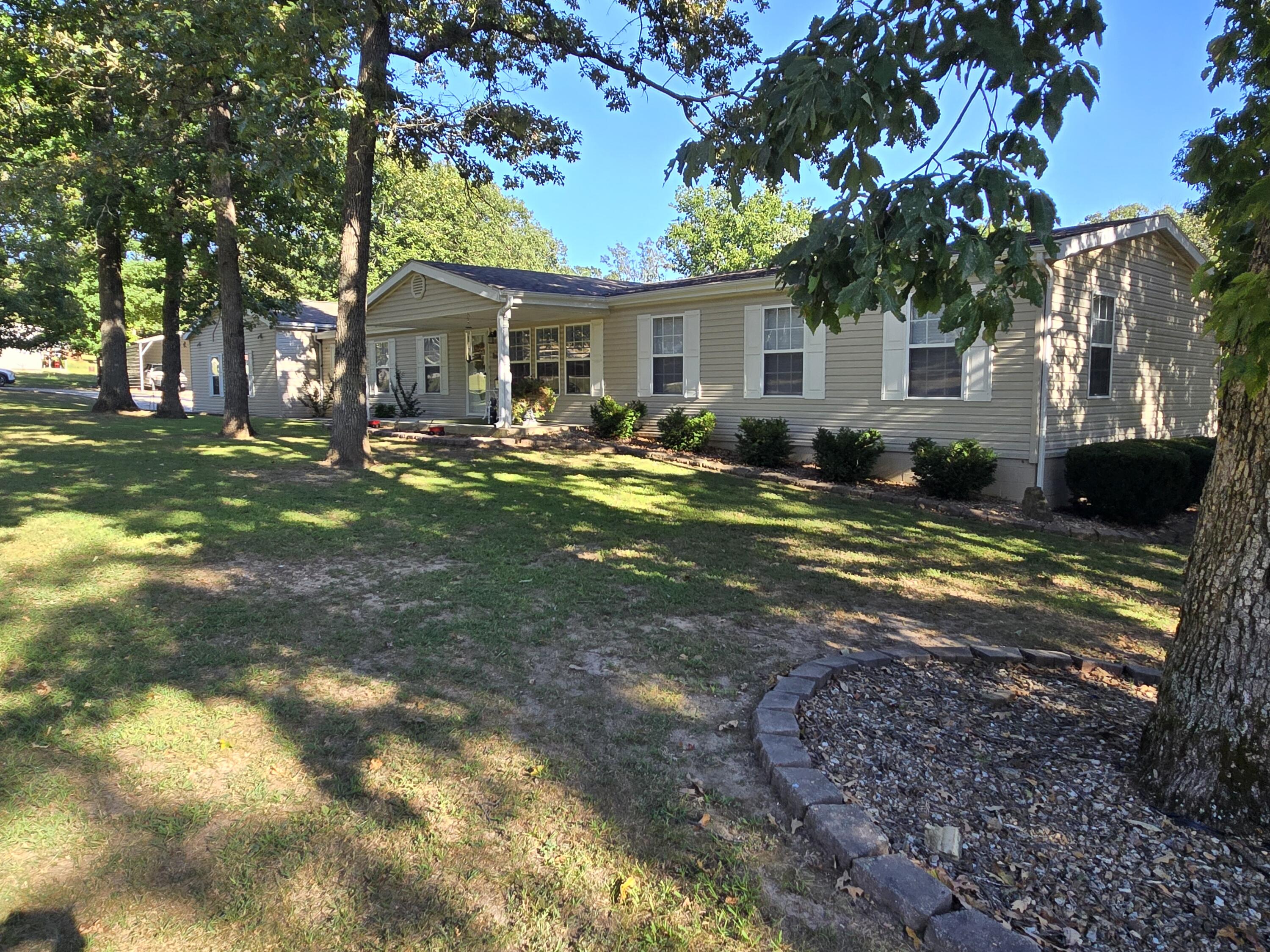 25302 Hickory Hills Road Property Photo 2