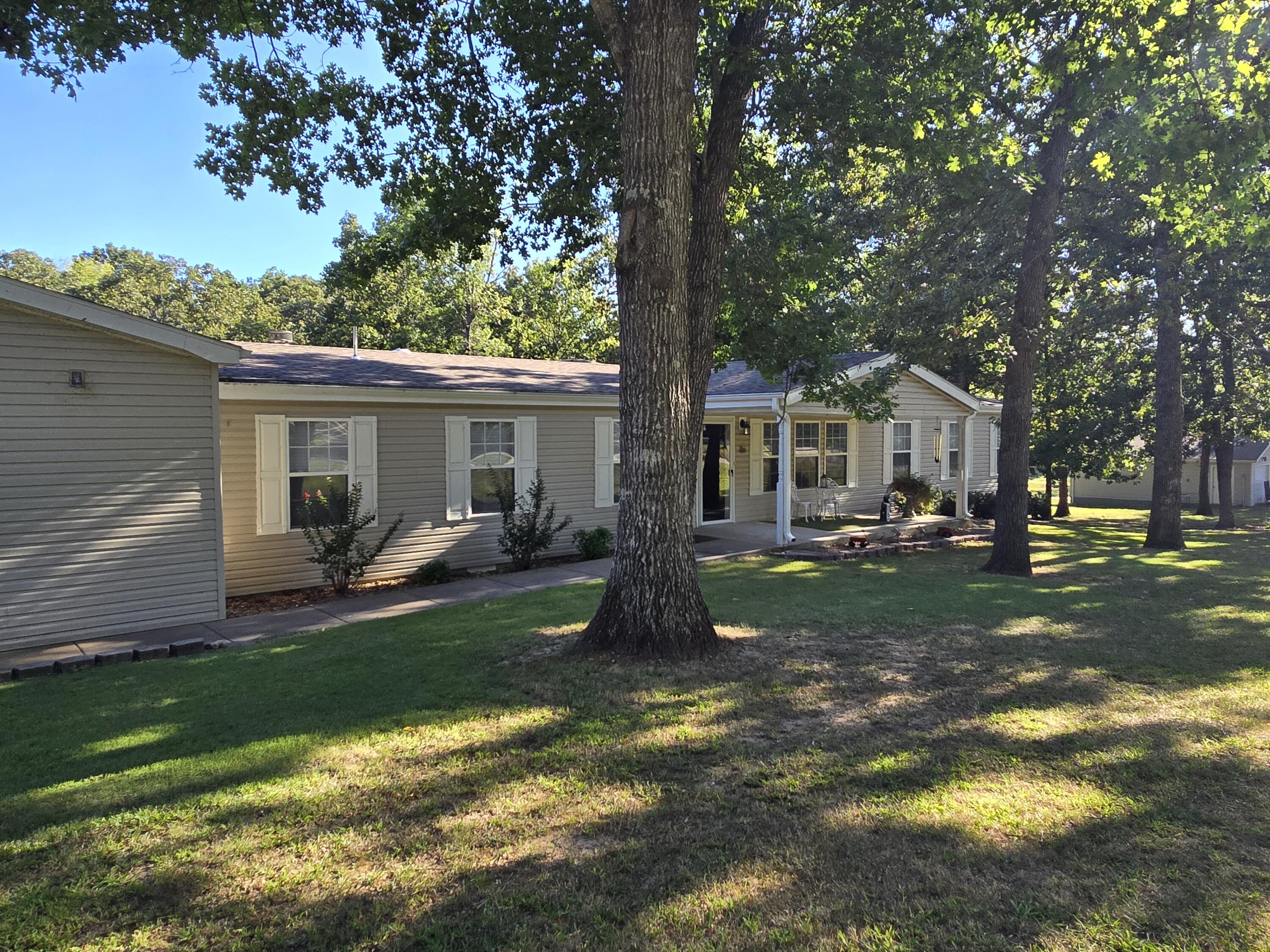 25302 Hickory Hills Road Property Photo 6