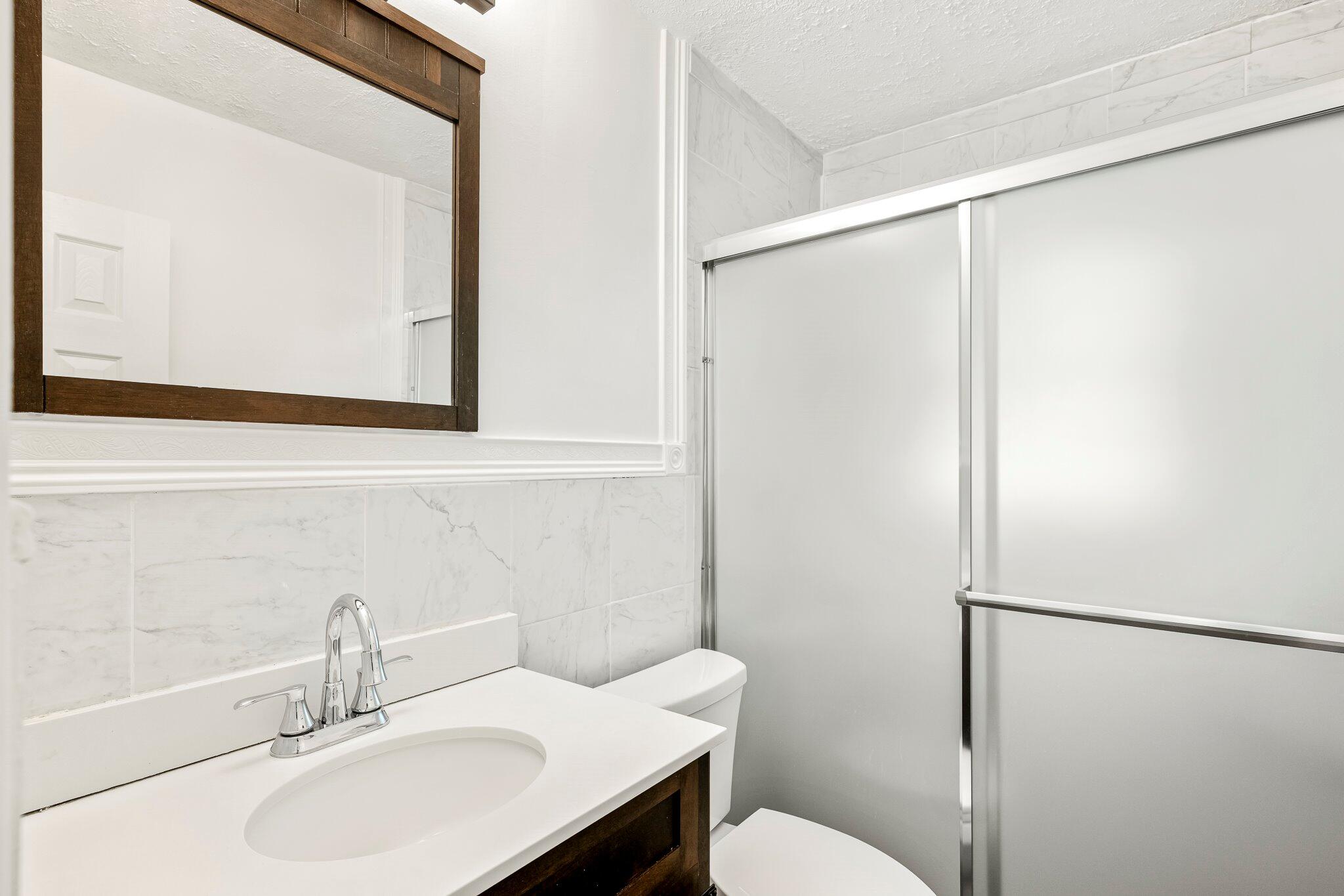 332 East Silsby Street Property Photo 26