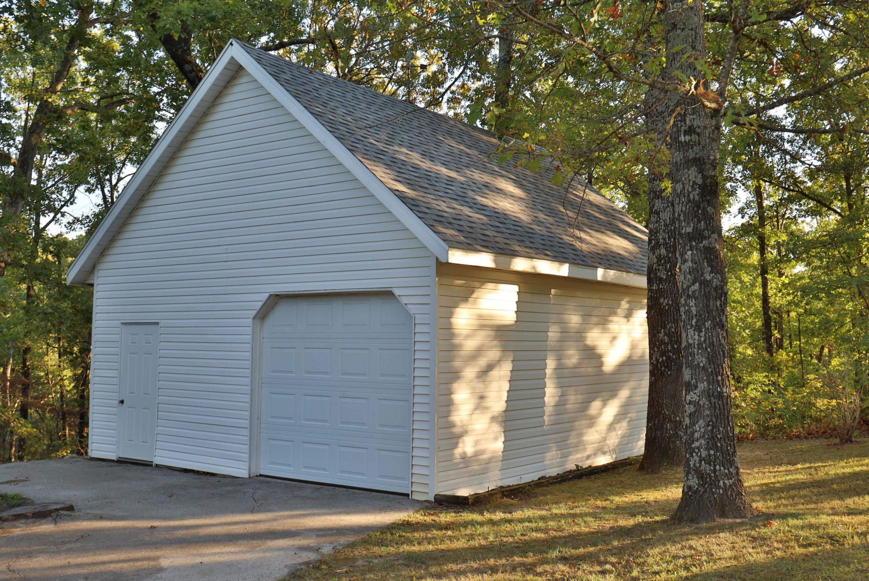 607 Sumac Lane Property Photo 11