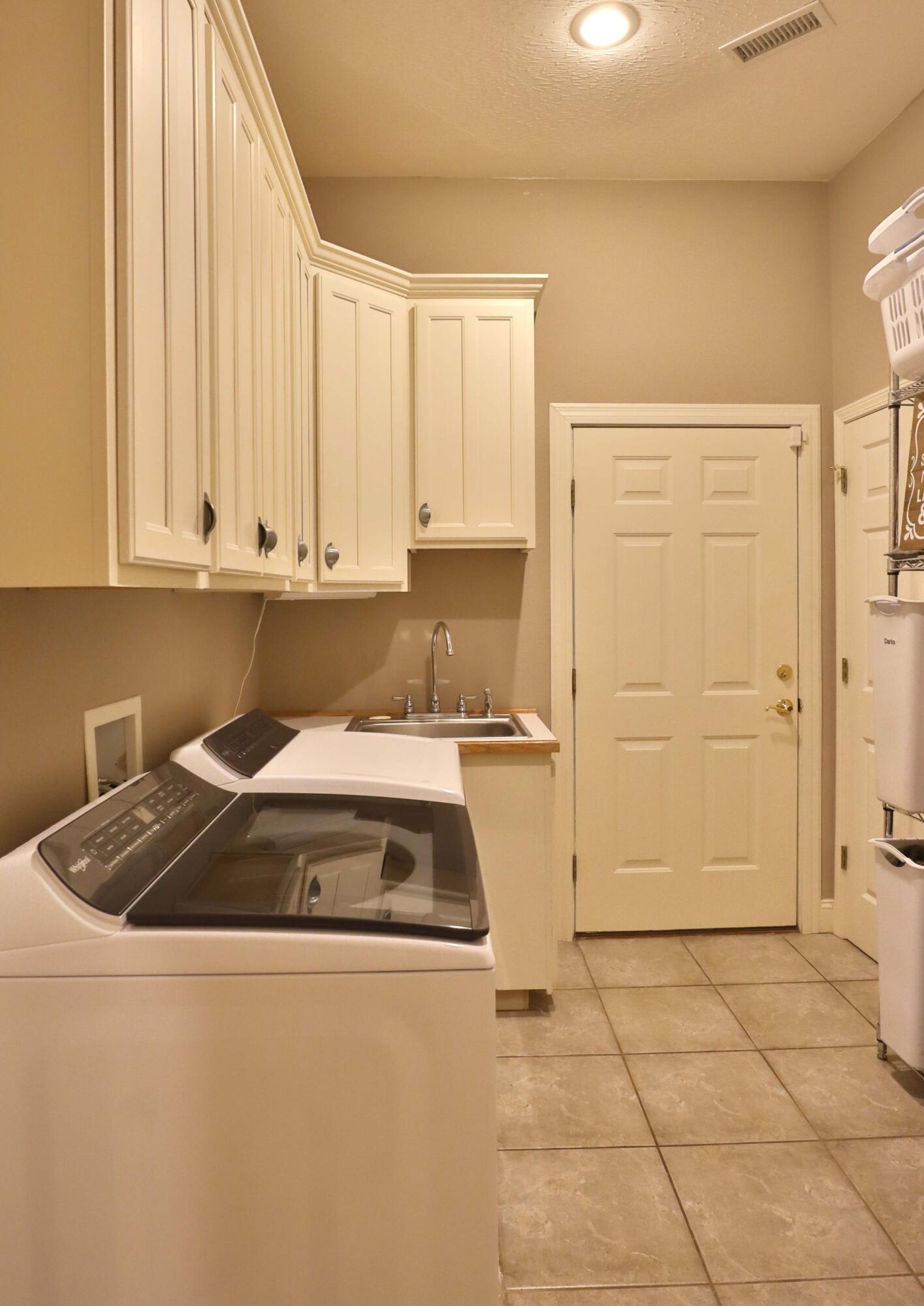 607 Sumac Lane Property Photo 38