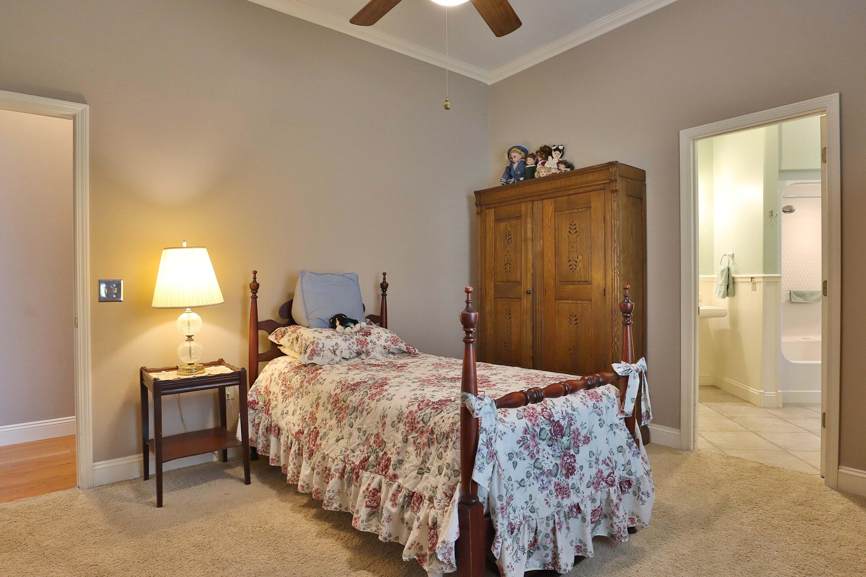 607 Sumac Lane Property Photo 40