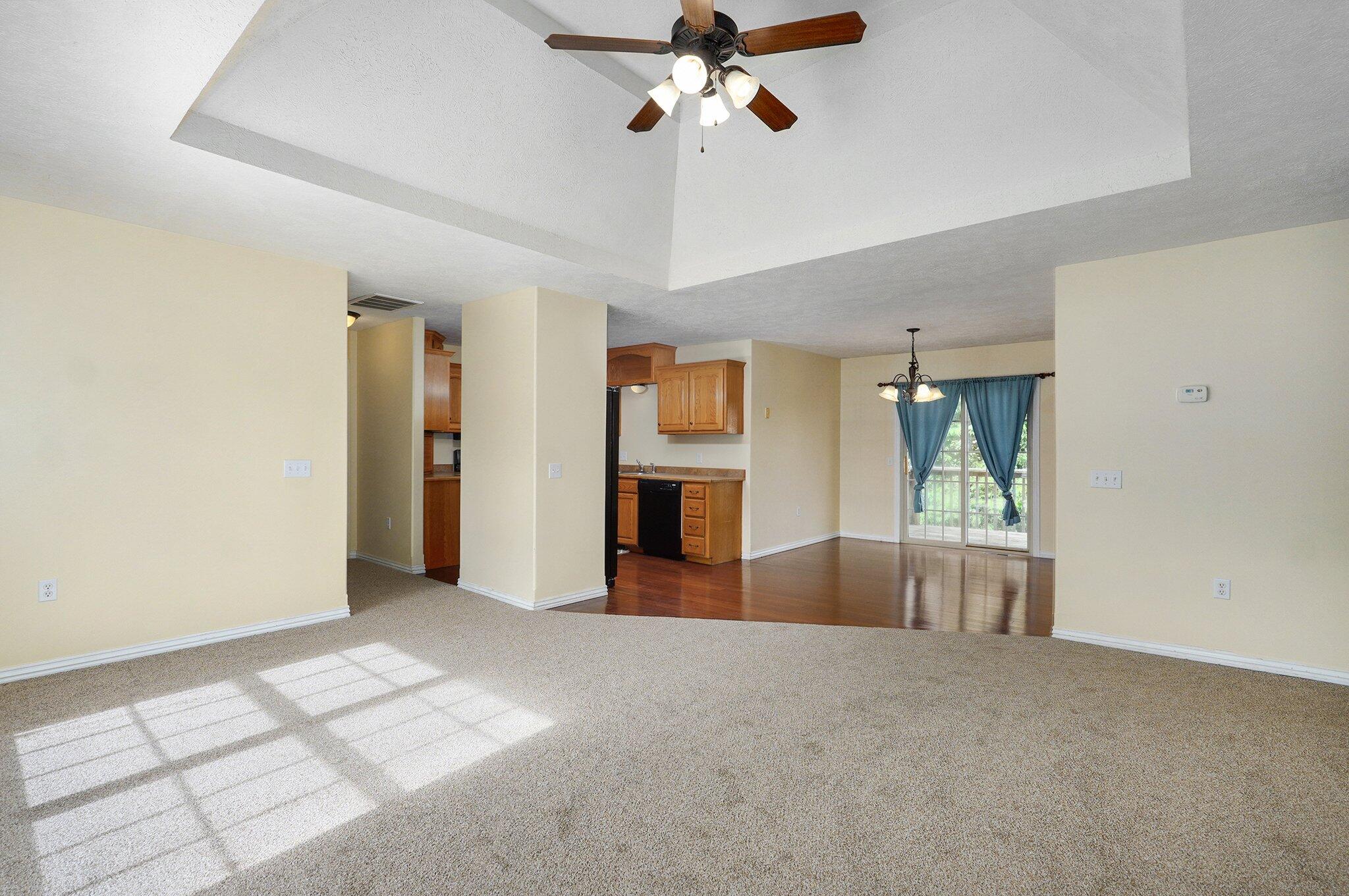 259 Aven Avenue Property Photo 8
