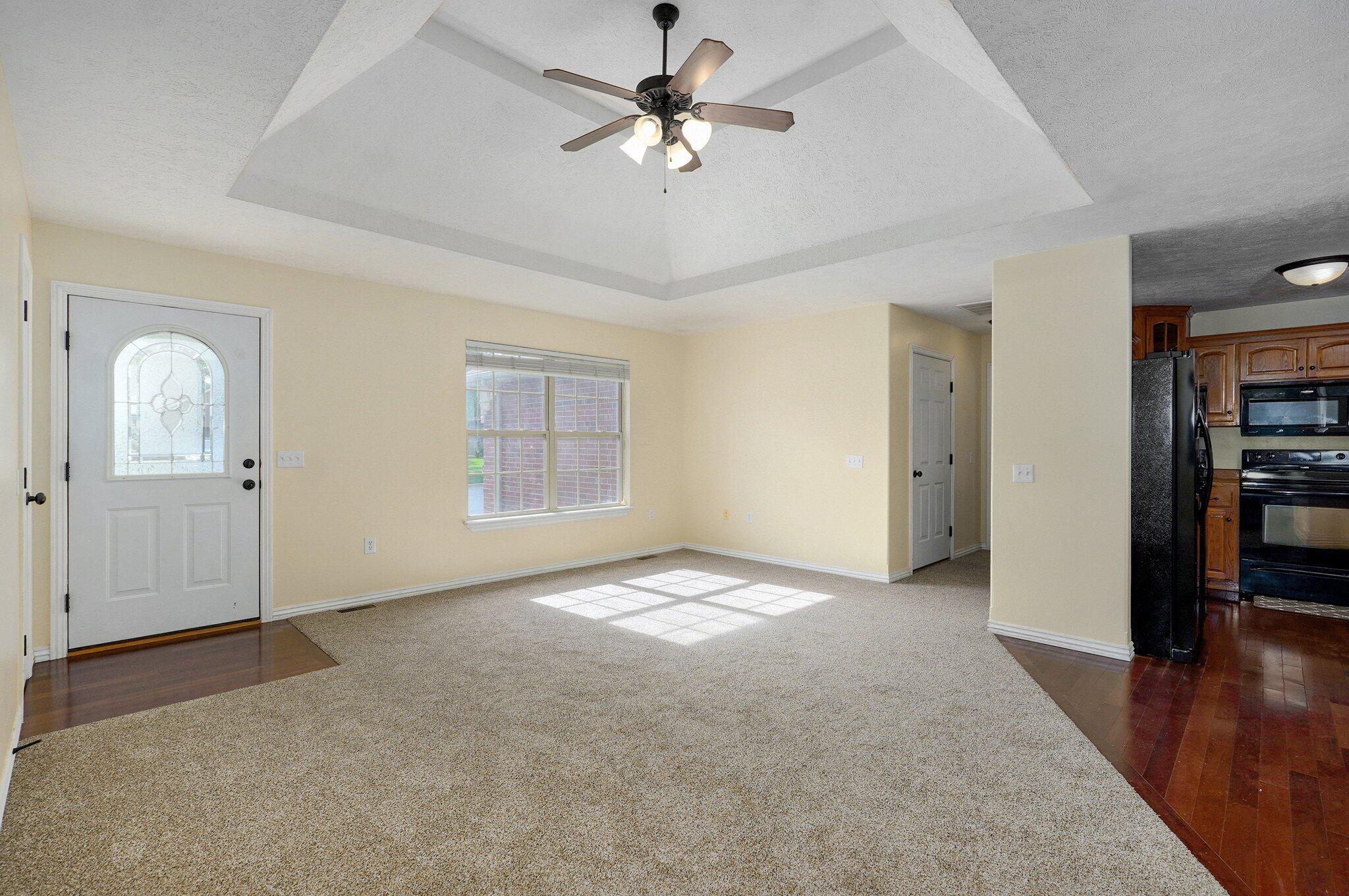 259 Aven Avenue Property Photo 9