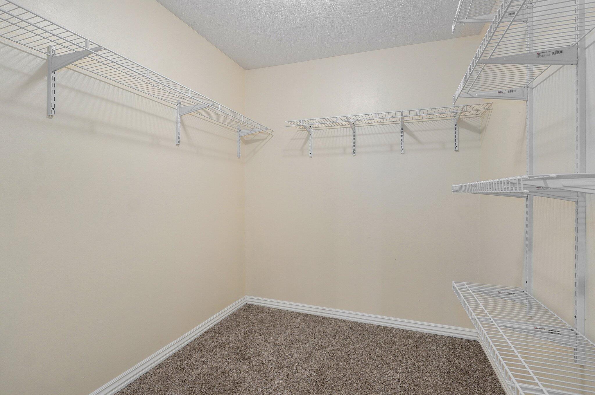 259 Aven Avenue Property Photo 19