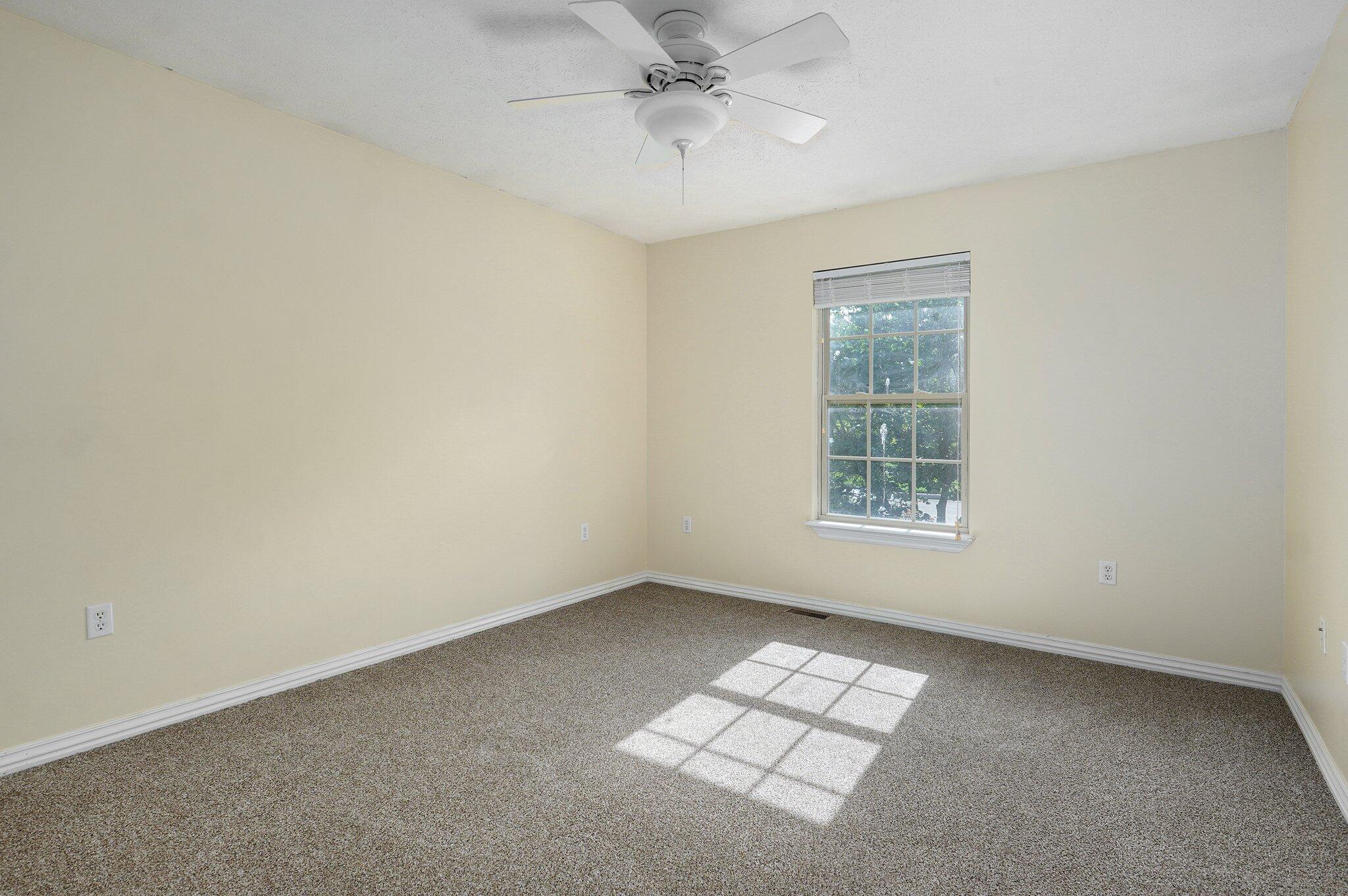 259 Aven Avenue Property Photo 23