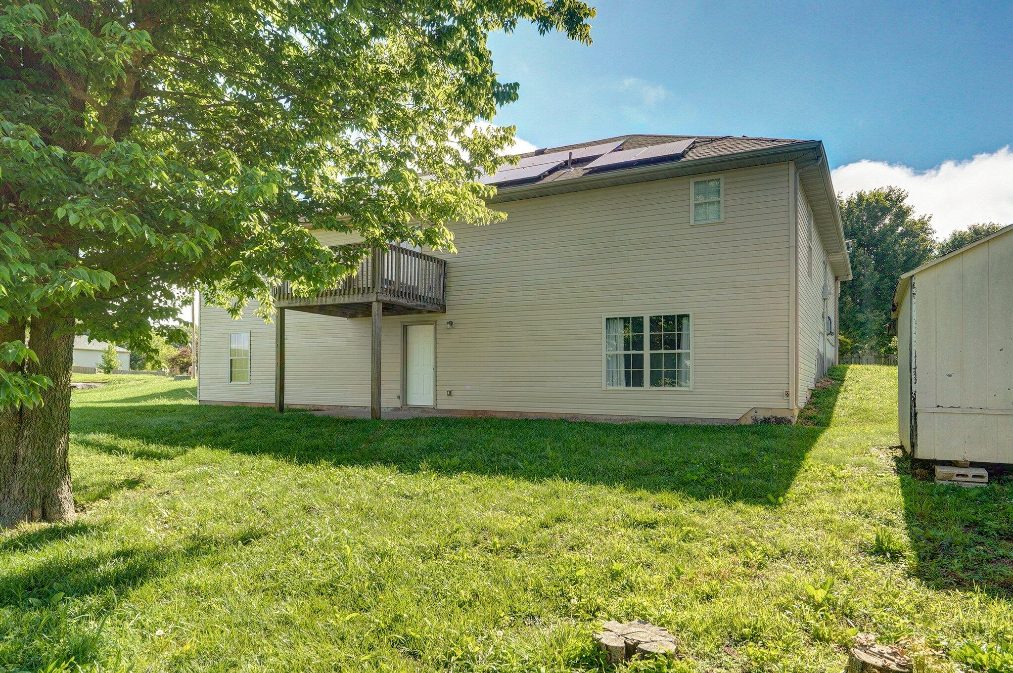259 Aven Avenue Property Photo 37
