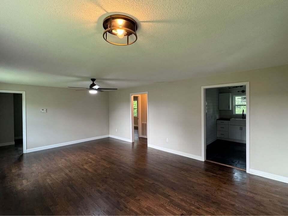 8574 County Road 6890 Property Photo 12