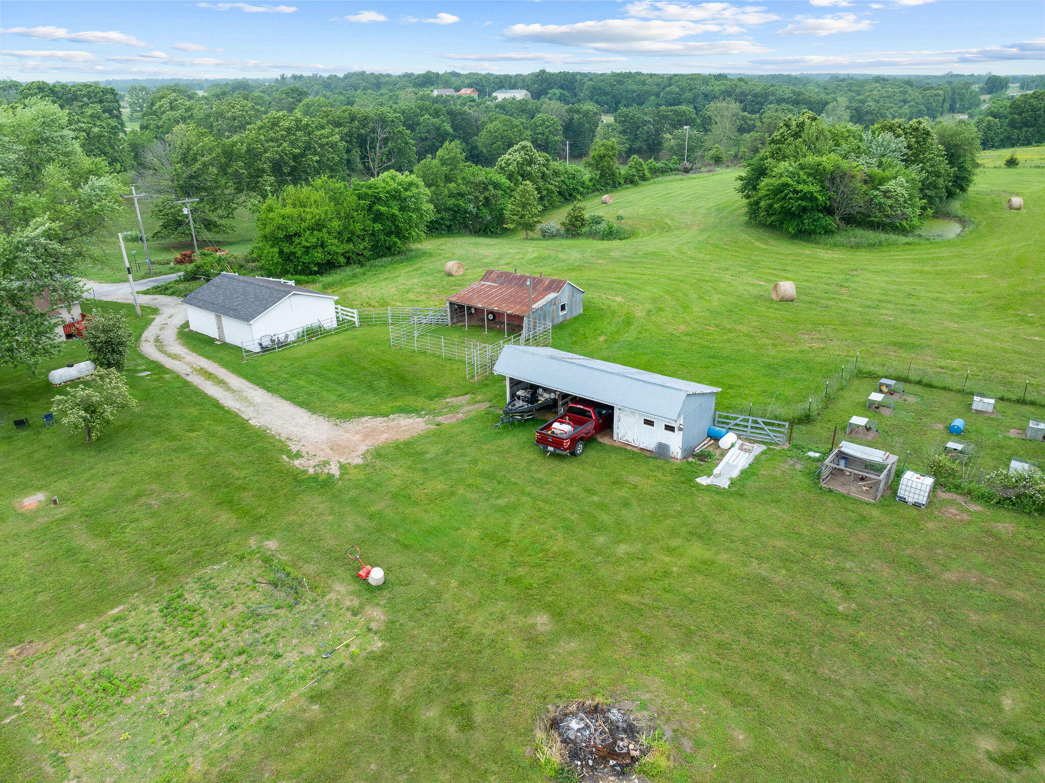14004 Farm Road 1105 Property Photo 27