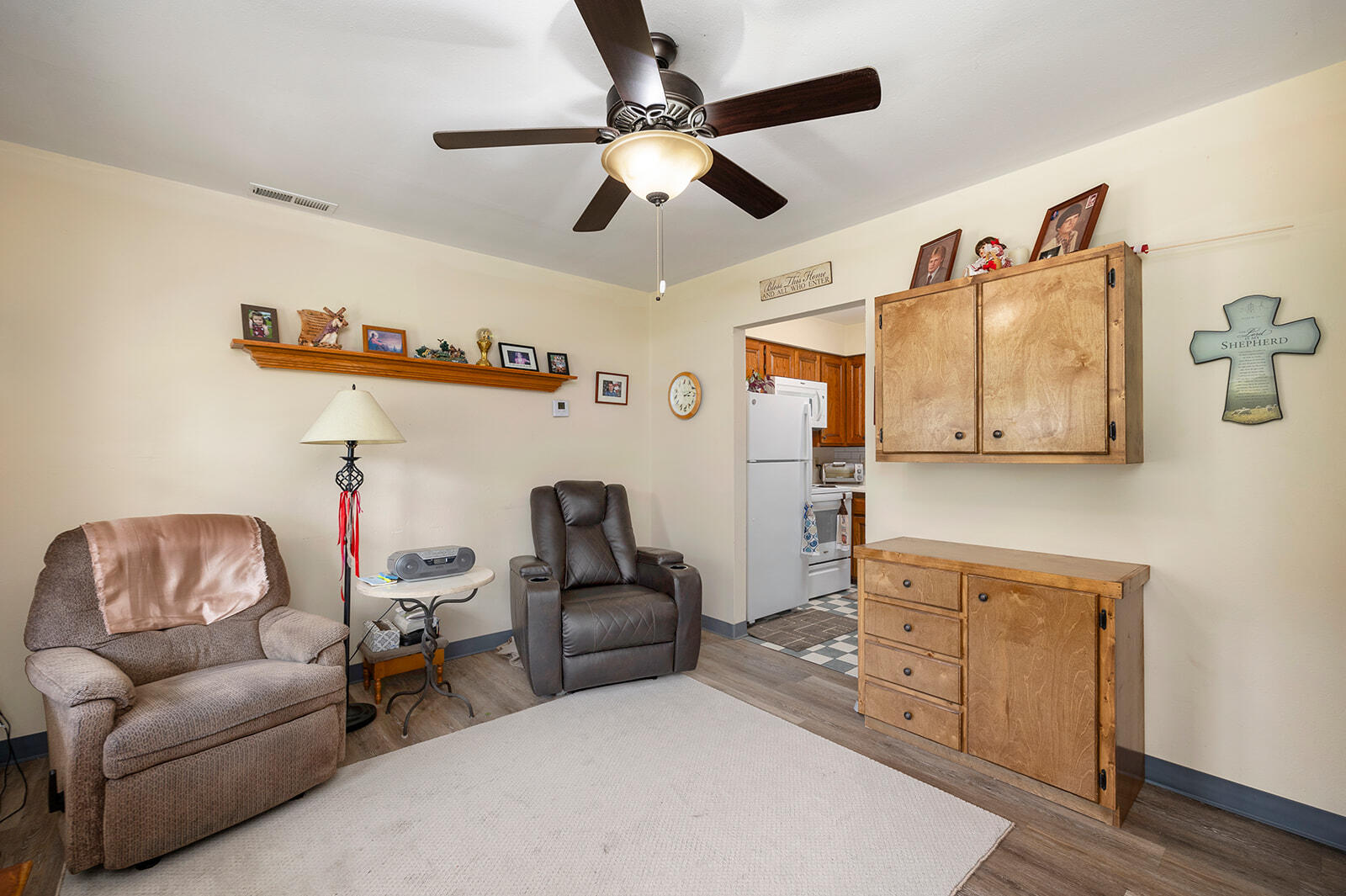 418 North Mill Street Property Photo 5