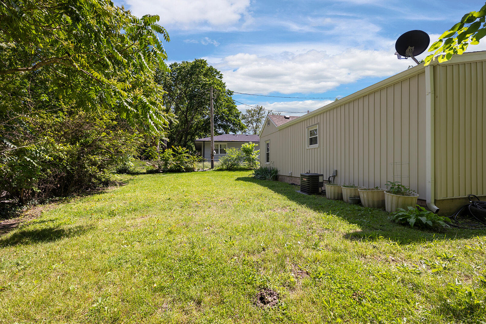 418 North Mill Street Property Photo 14