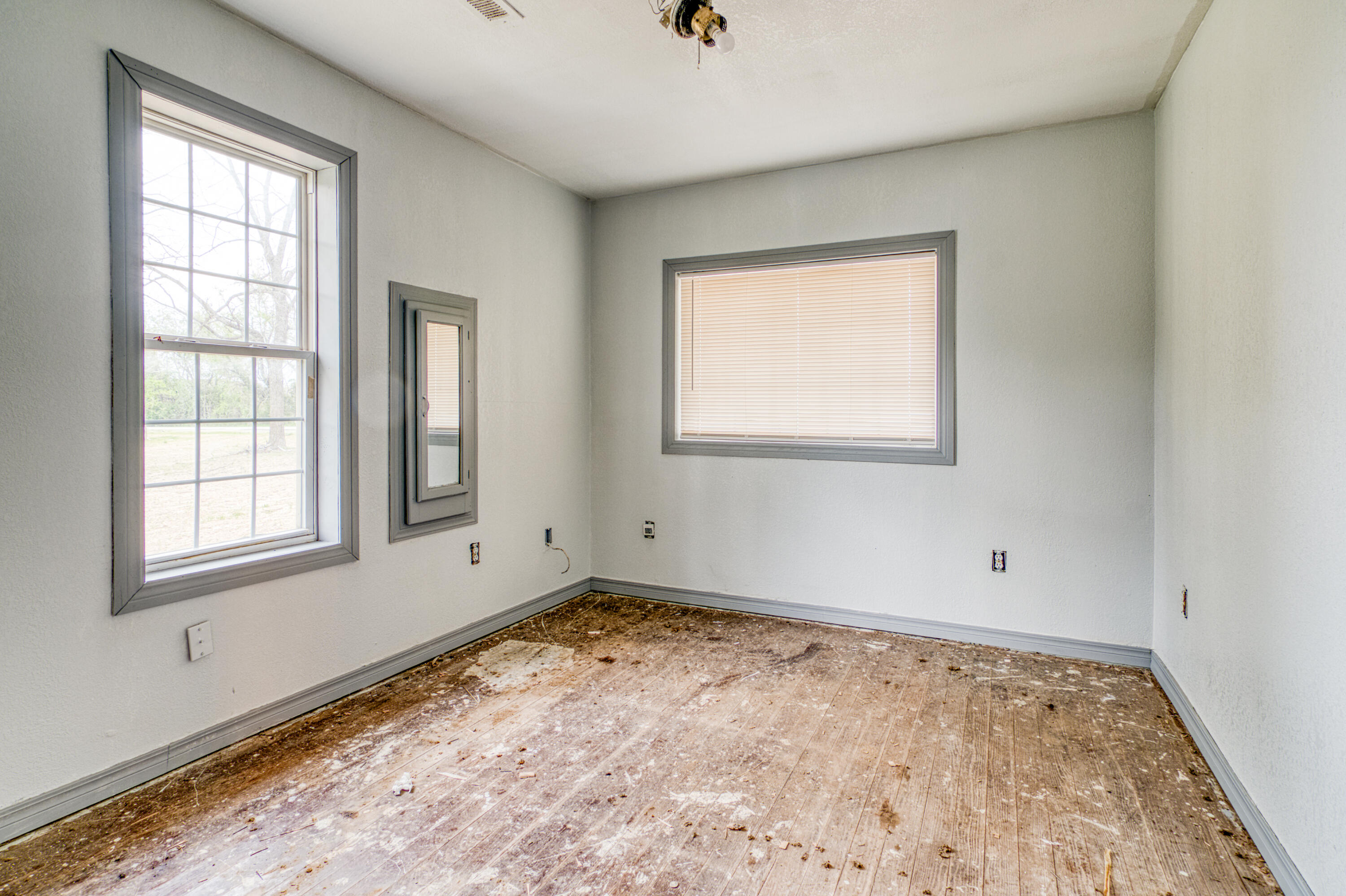 21461 Needles Eye Road Property Photo 13