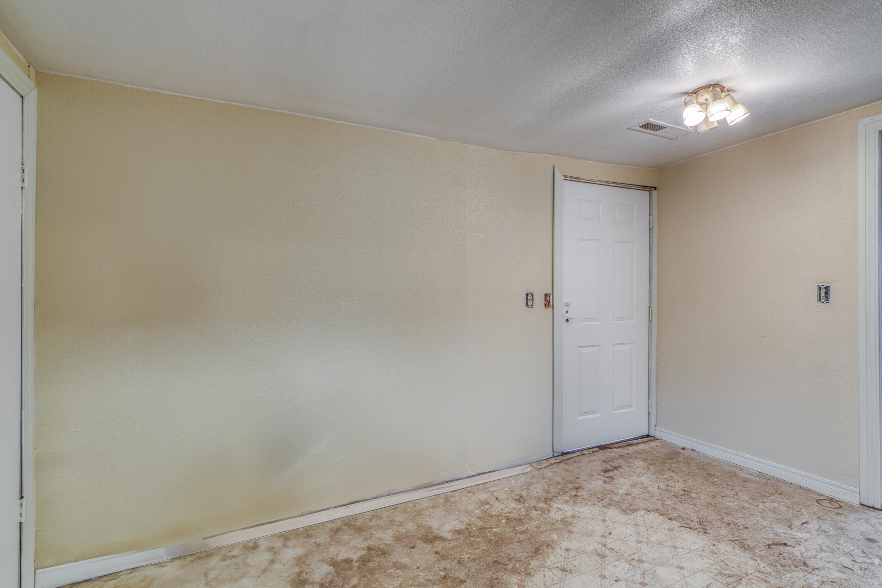 21461 Needles Eye Road Property Photo 19