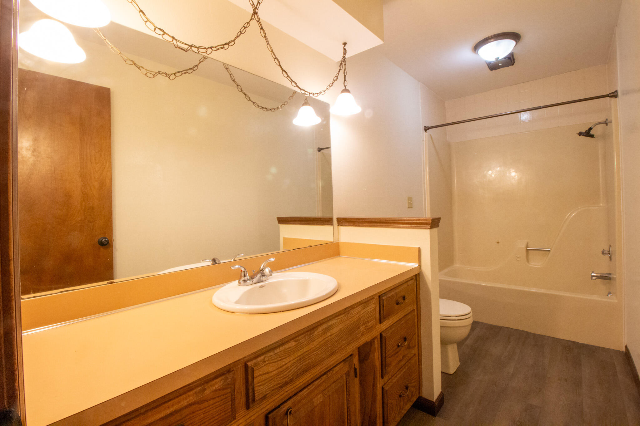 1831 East Woodbine Street Property Photo 32