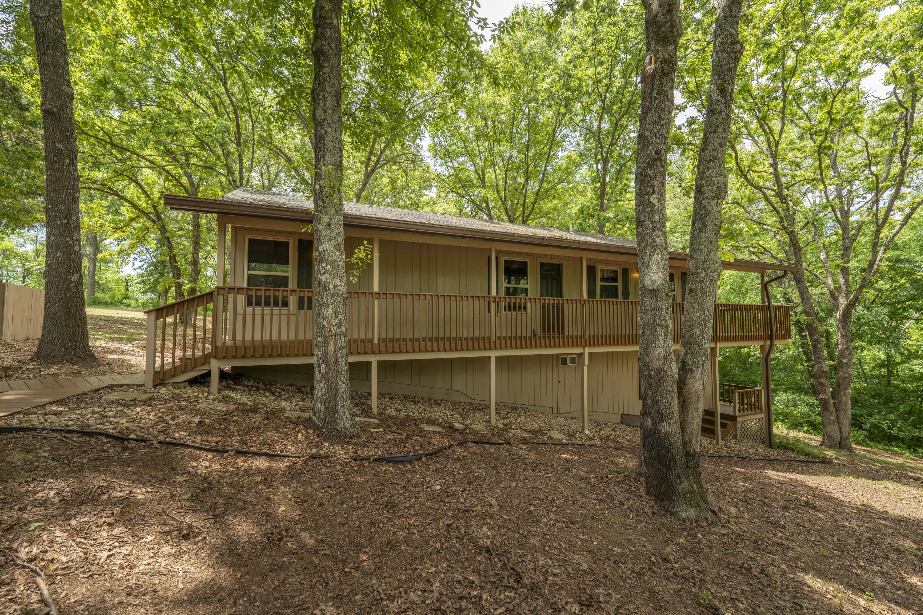 224 Loveland Drive Property Photo 5
