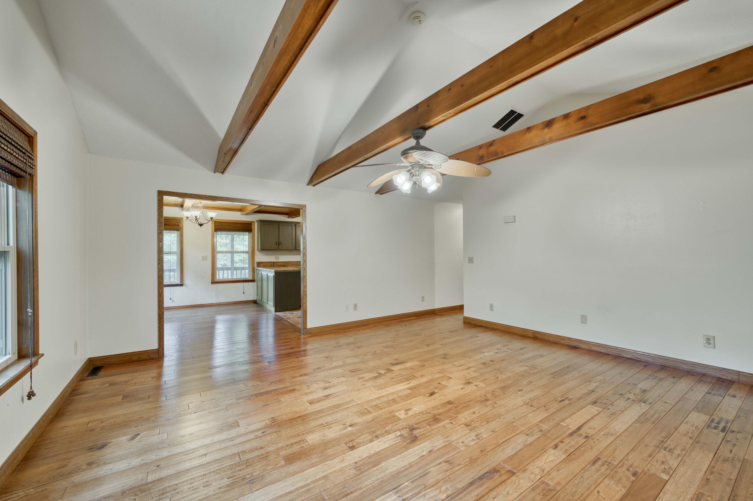 224 Loveland Drive Property Photo 16