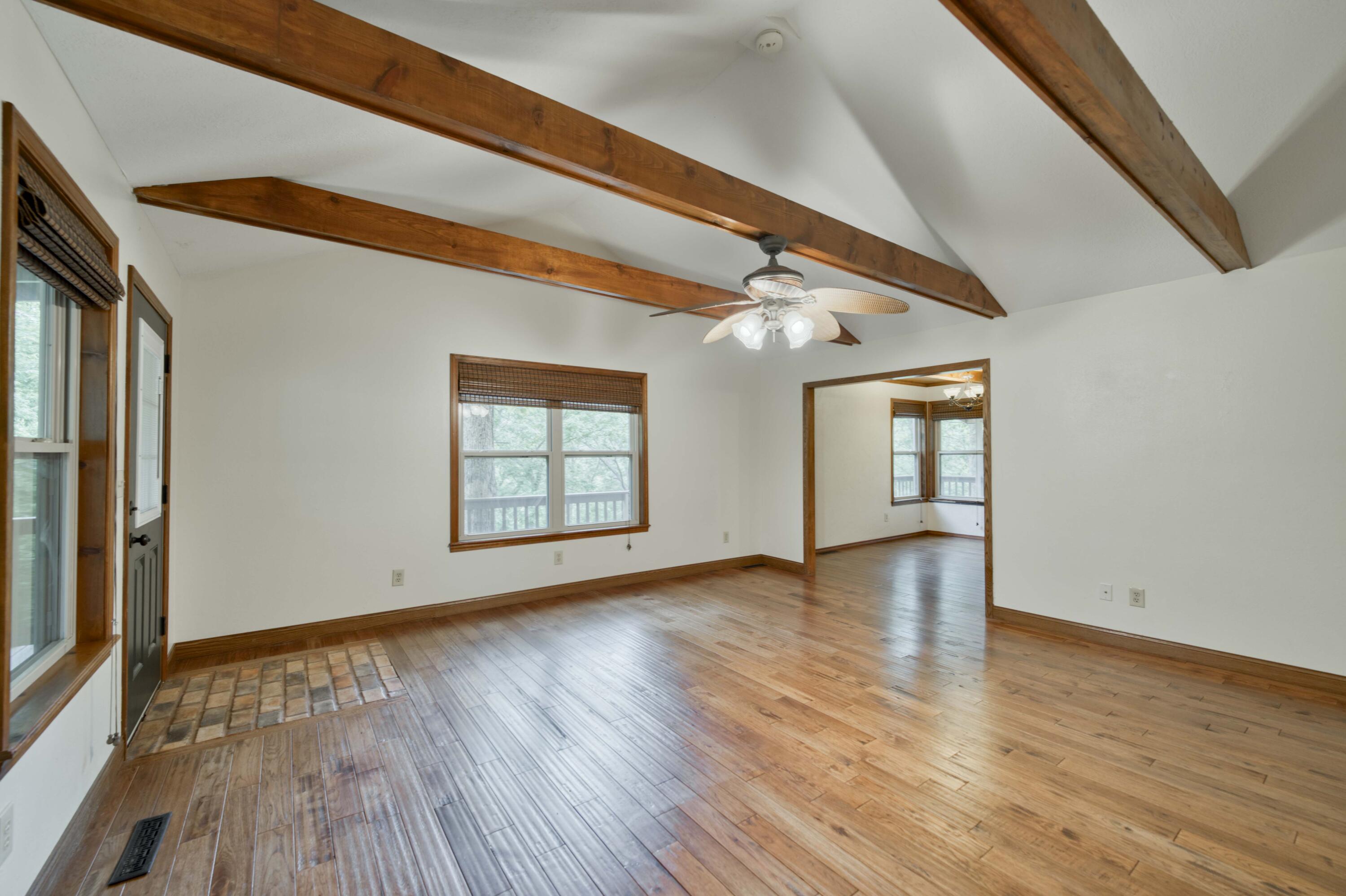 224 Loveland Drive Property Photo 17