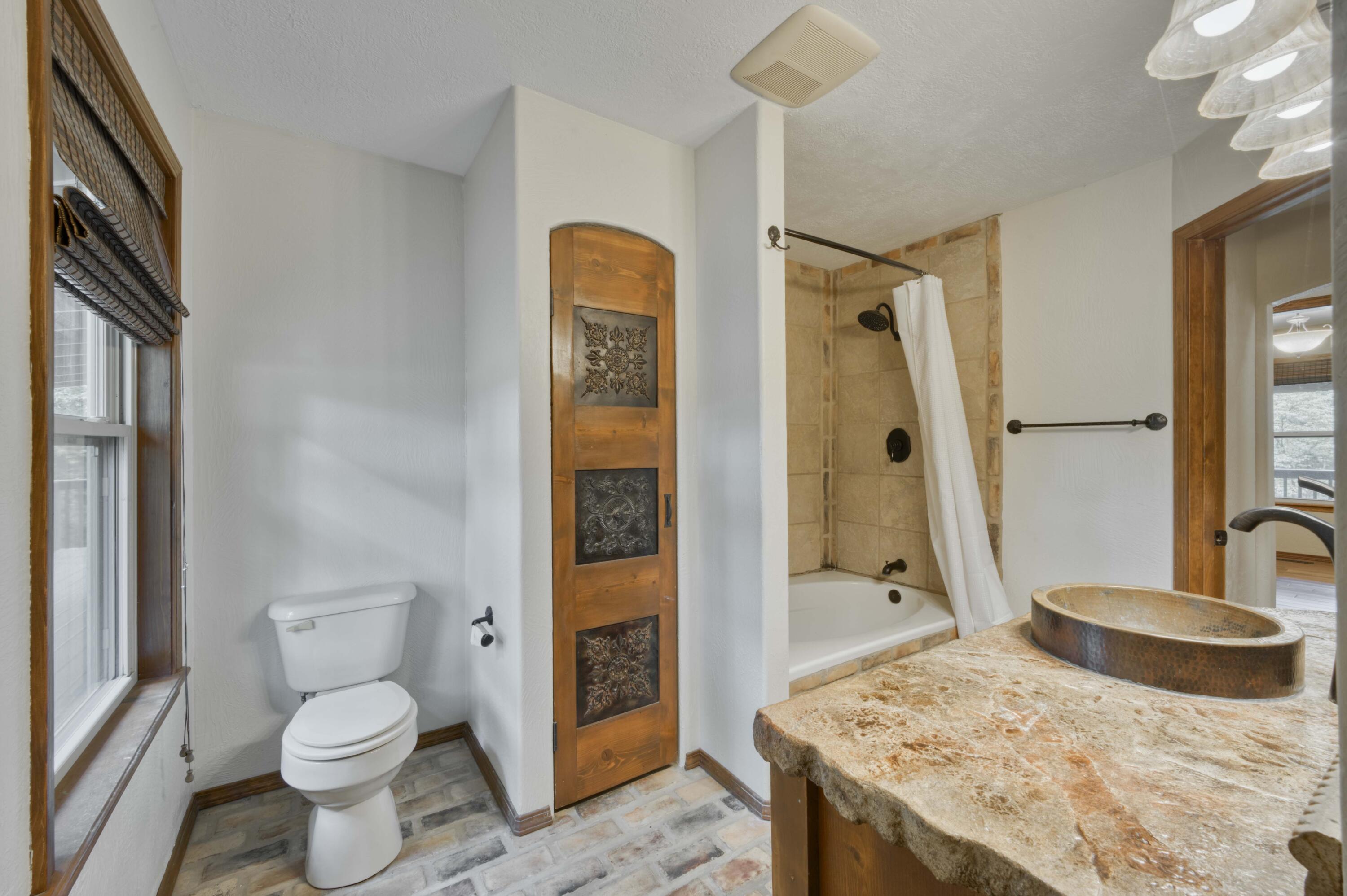 224 Loveland Drive Property Photo 25