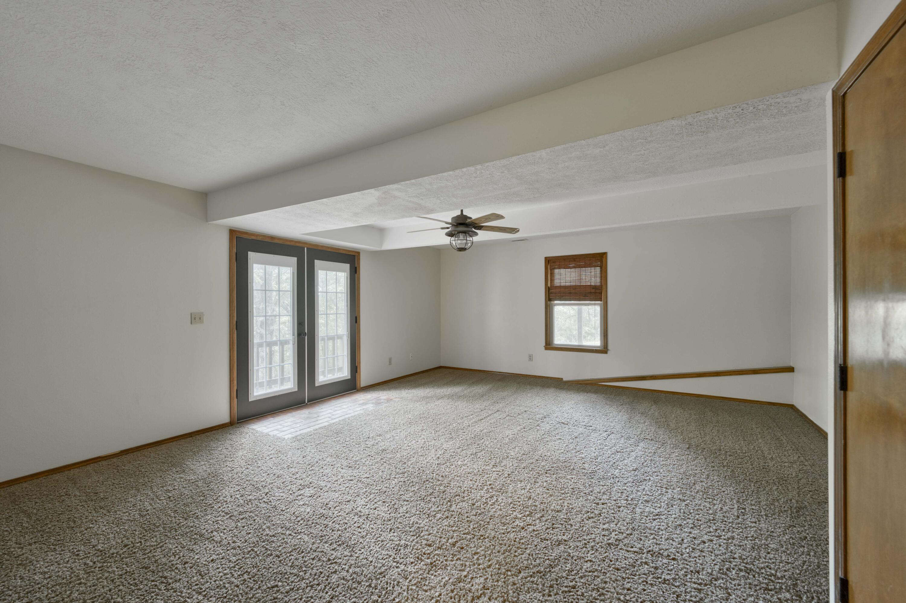 224 Loveland Drive Property Photo 33