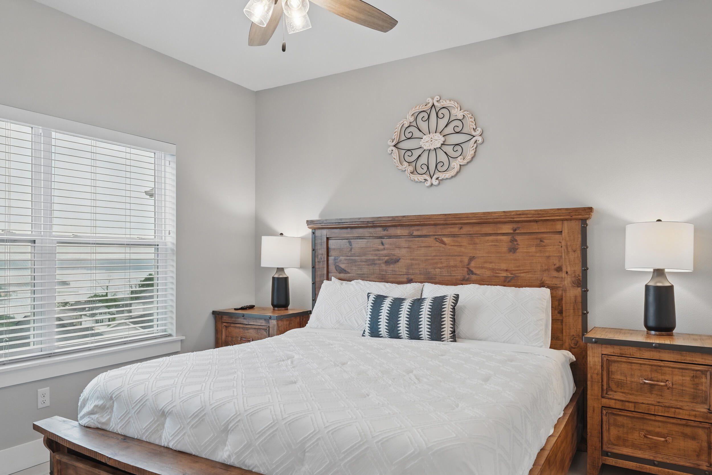 232 Chateau Mountain Hilltop Way Property Photo 32