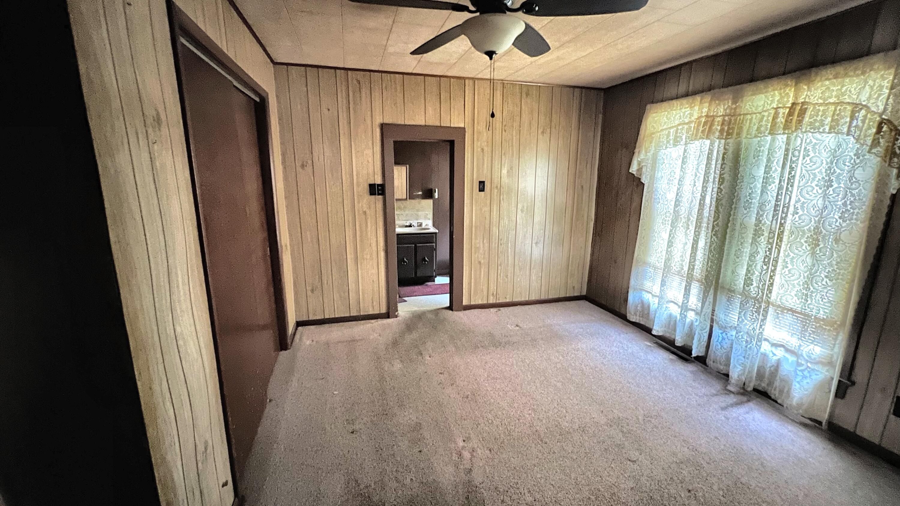 304 Frisco Street Property Photo 9