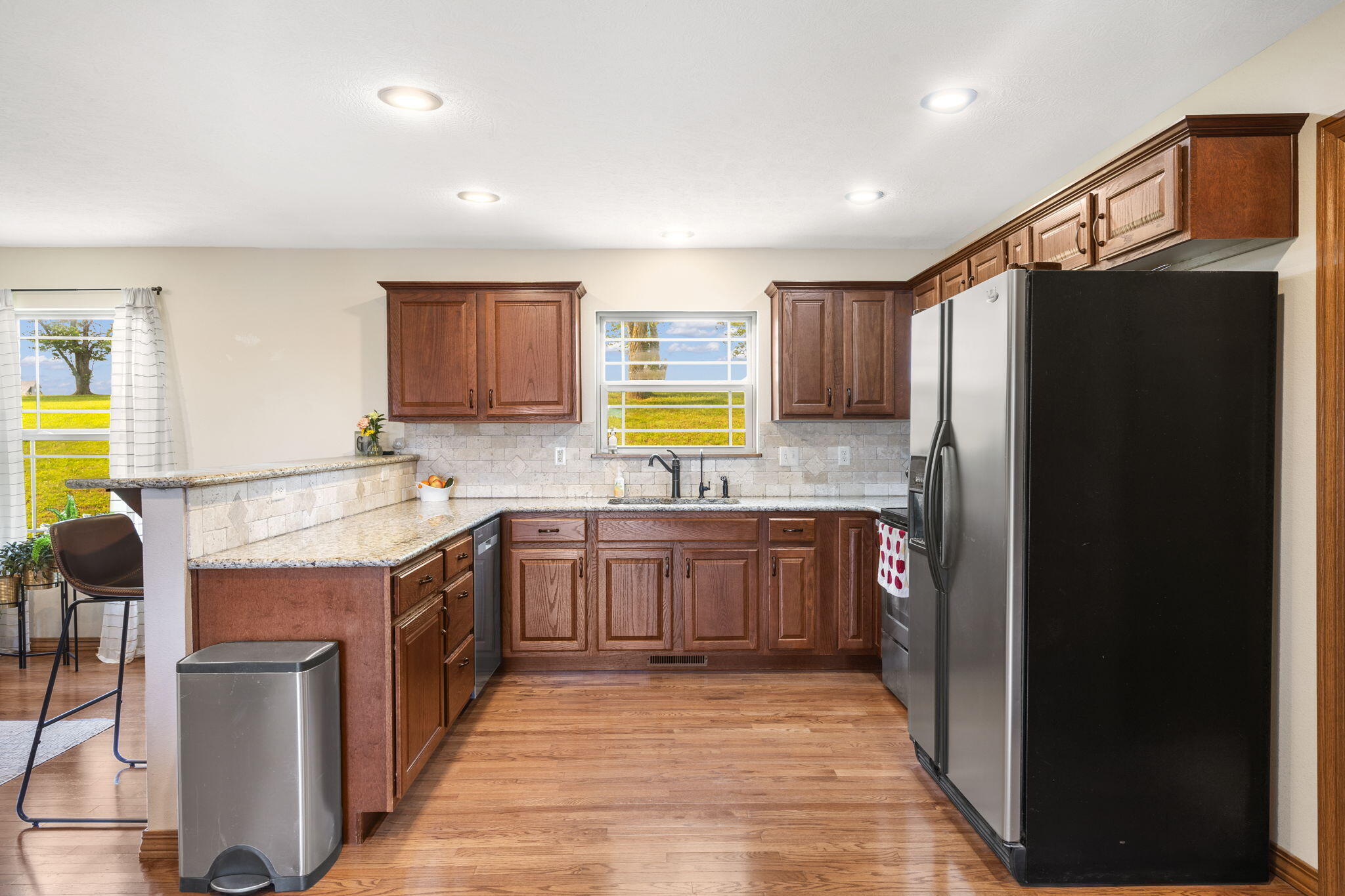 6755 West Farm Road 194 Property Photo 12