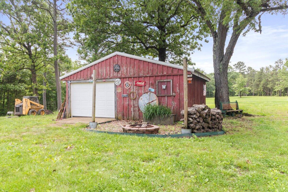 5000 County Road 5610 Property Photo 31