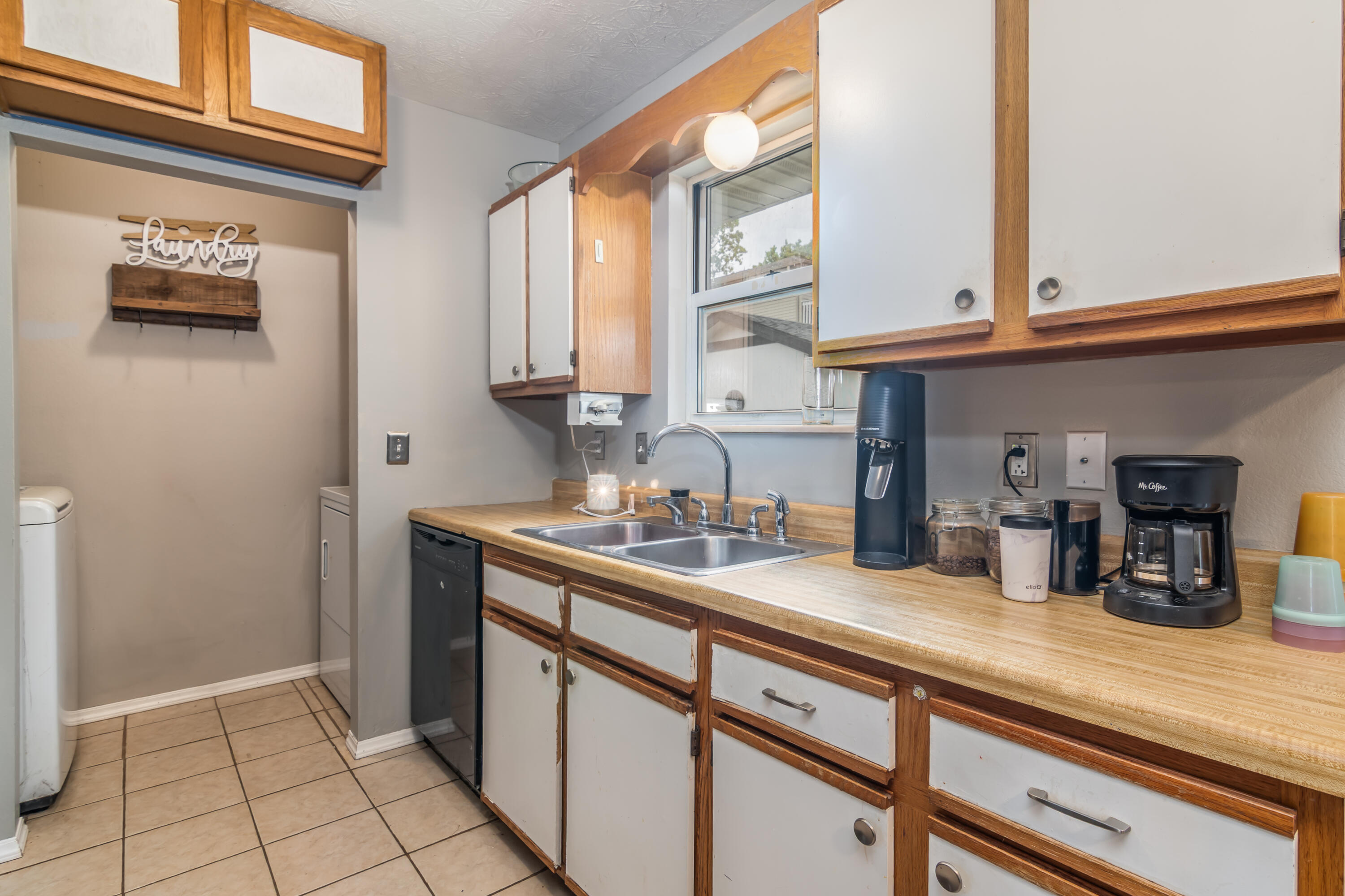 211 Spring Meadows Parkway Property Photo 17