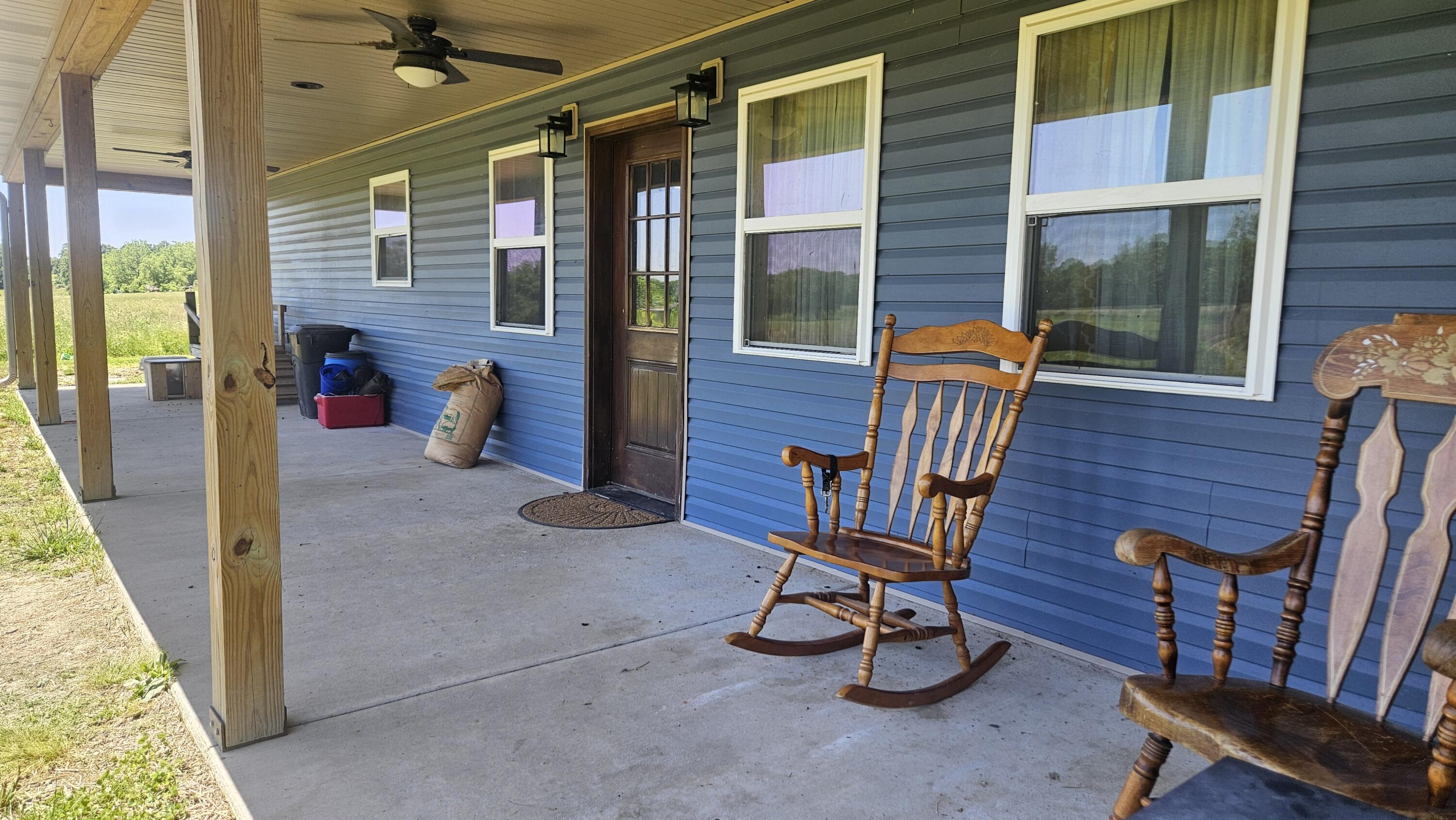 8689 County Road 7110 Property Photo 9