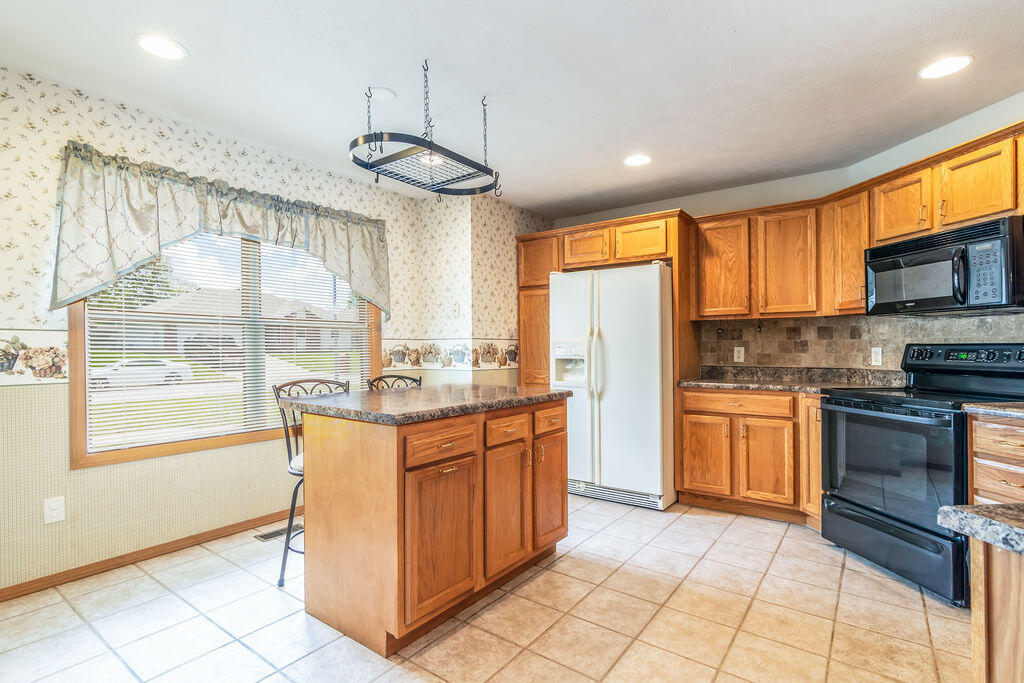 917 Wesley Avenue Property Photo 7