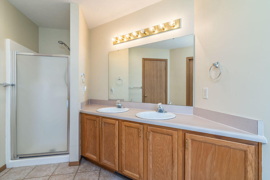 917 Wesley Avenue Property Photo 17