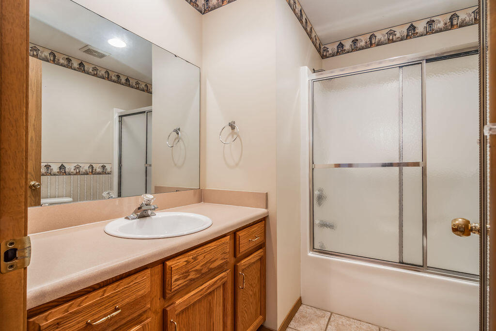 917 Wesley Avenue Property Photo 22