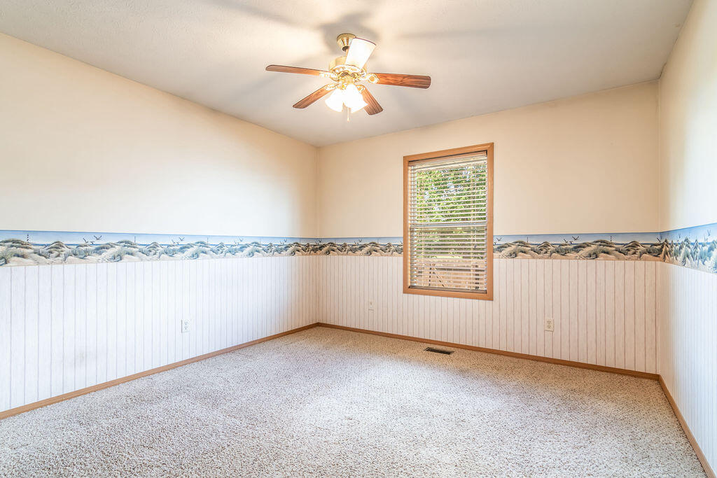 917 Wesley Avenue Property Photo 25