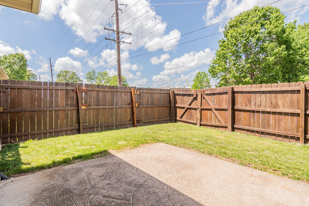 917 Wesley Avenue Property Photo 29