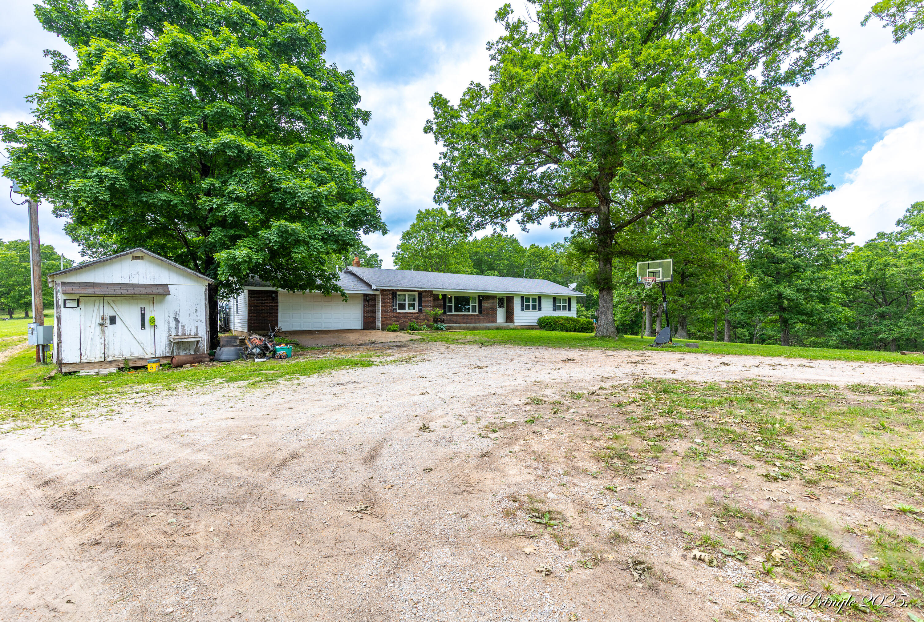 1315 County Road 1290 Property Photo 3