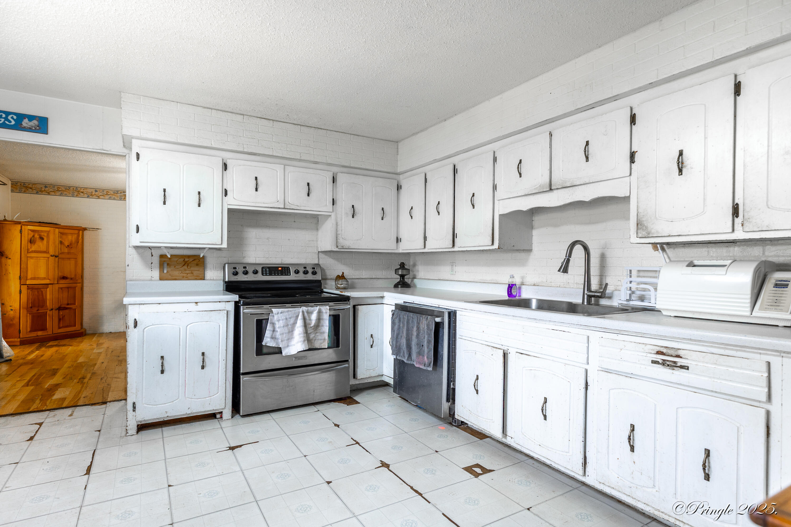 1315 County Road 1290 Property Photo 11