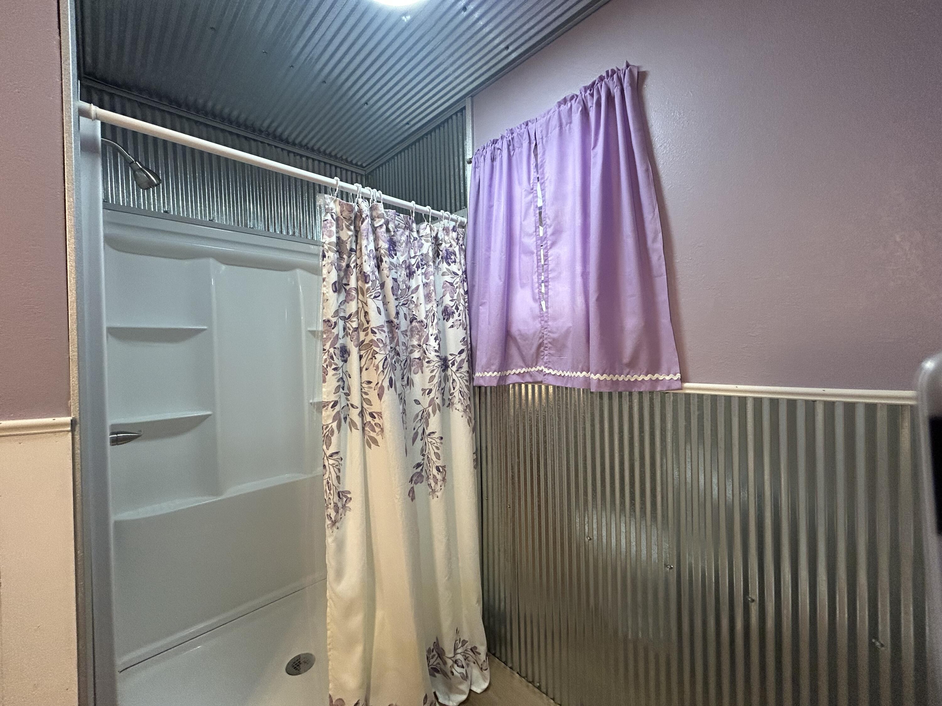 6058 Valleyview Drive Property Photo 18
