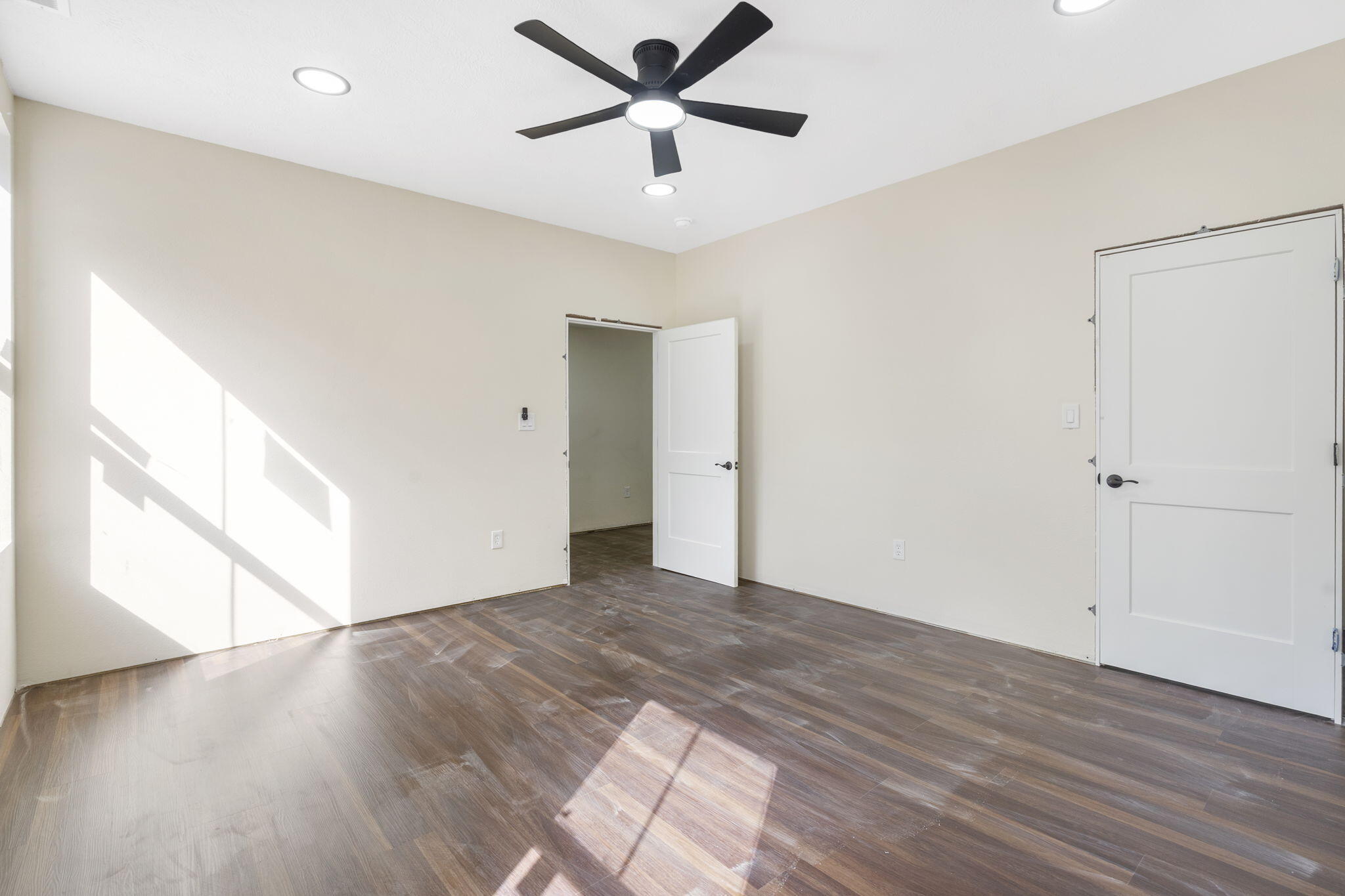 3 Willow Lane Property Photo 23