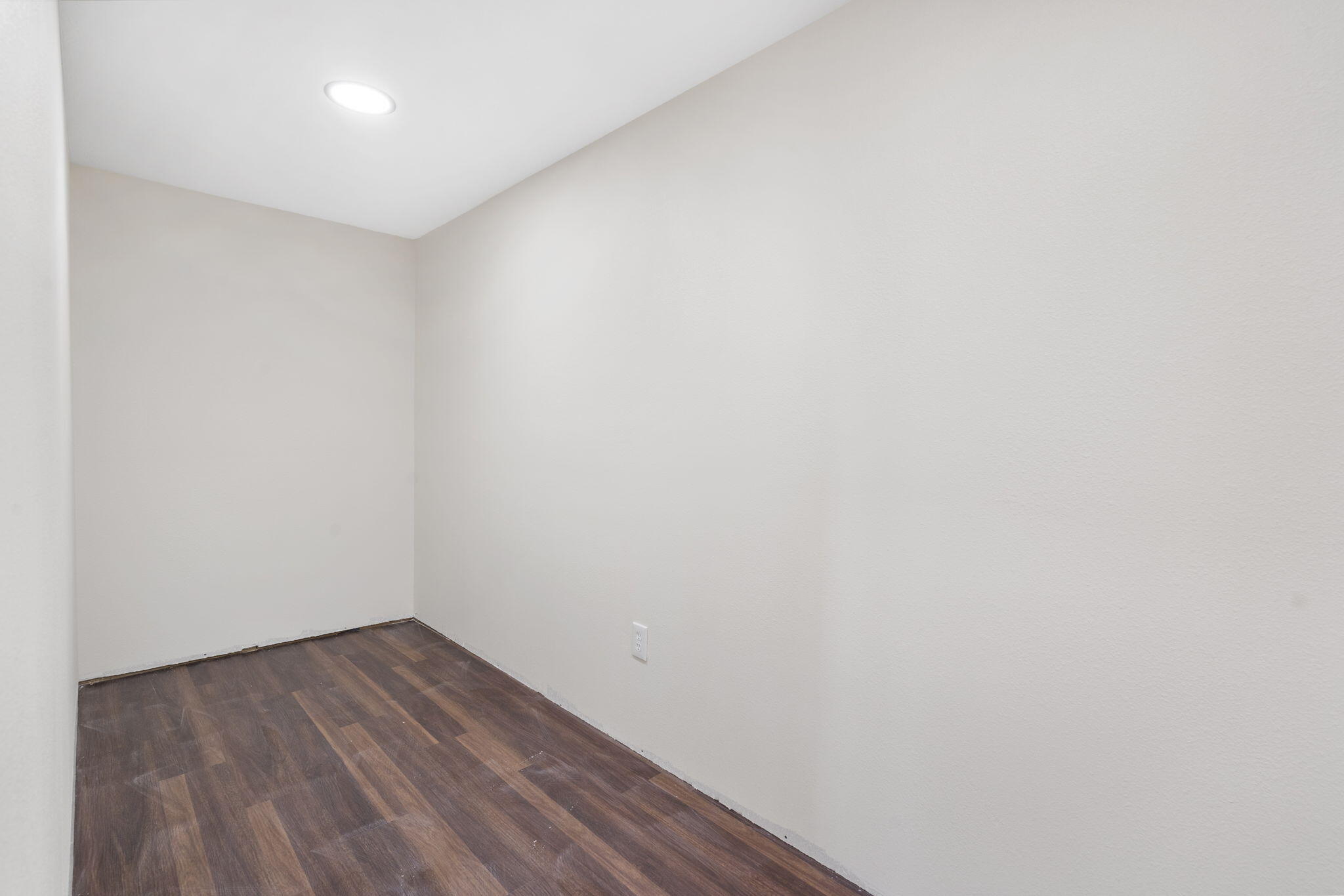 3 Willow Lane Property Photo 24