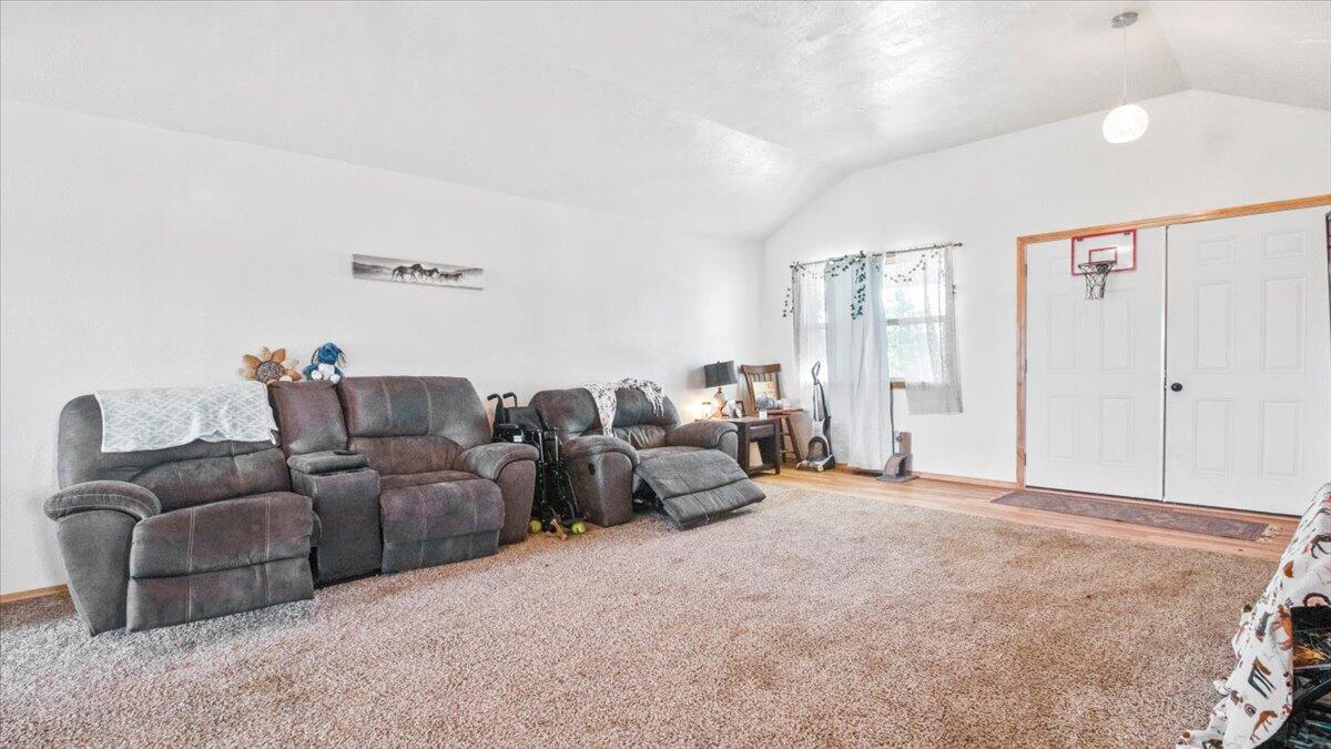 8750 Deerfield Road Property Photo 12