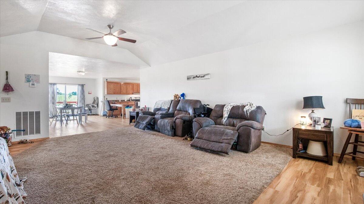 8750 Deerfield Road Property Photo 13