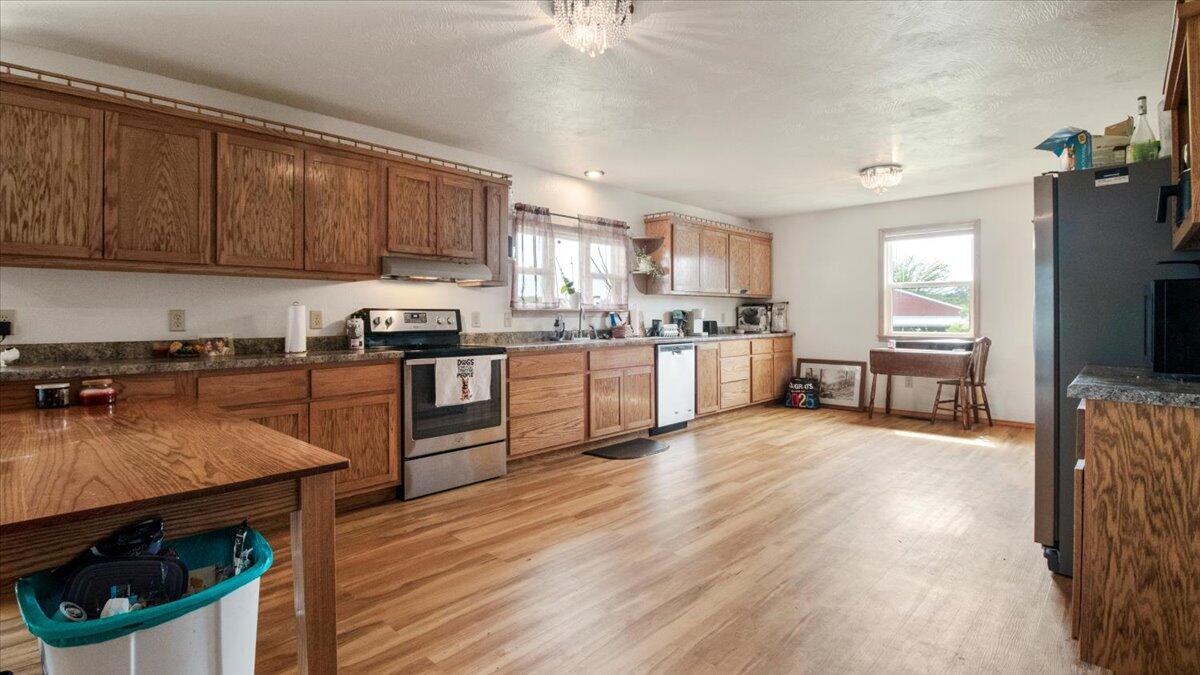 8750 Deerfield Road Property Photo 16