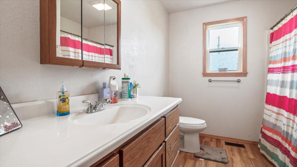8750 Deerfield Road Property Photo 25