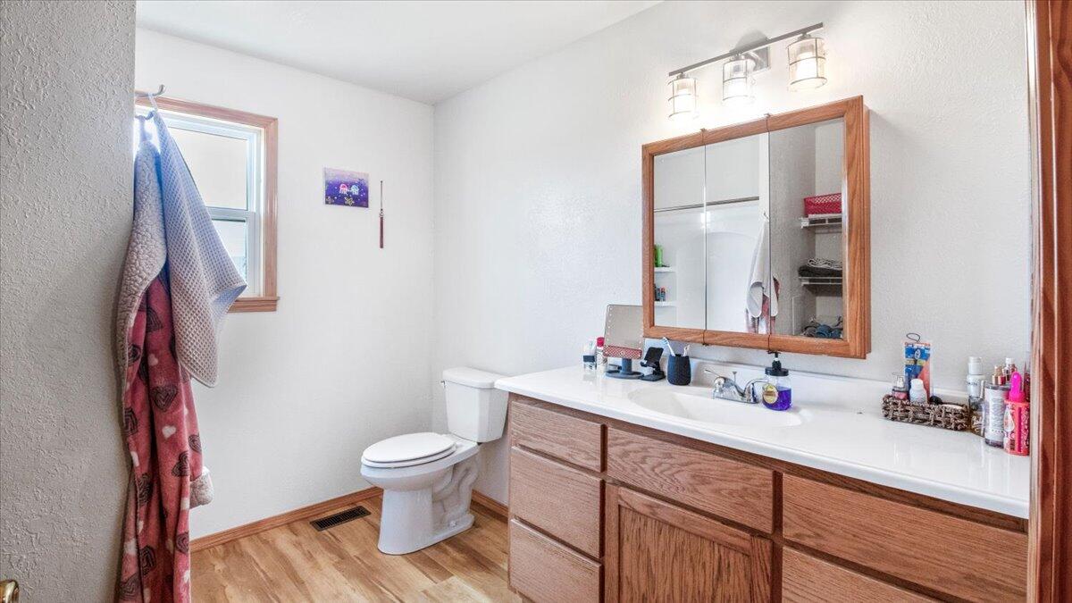 8750 Deerfield Road Property Photo 26