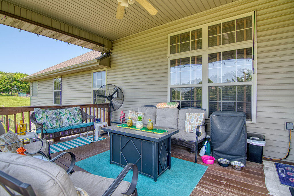 1054 West Itaska Road Property Photo 31