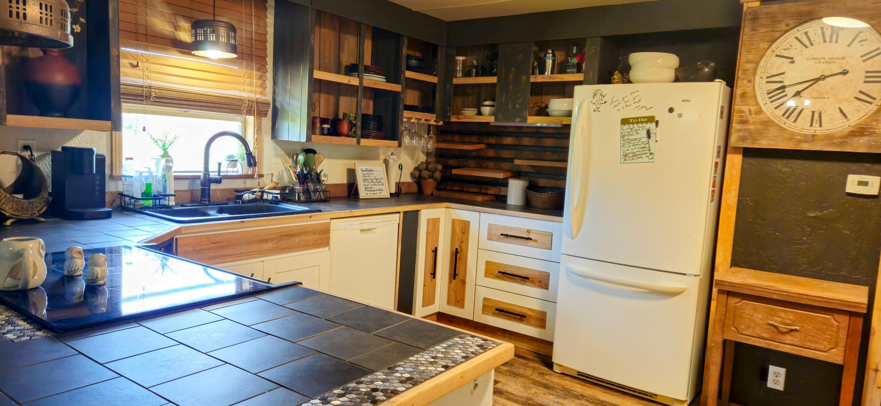 1216 Glossip Avenue Property Photo 12